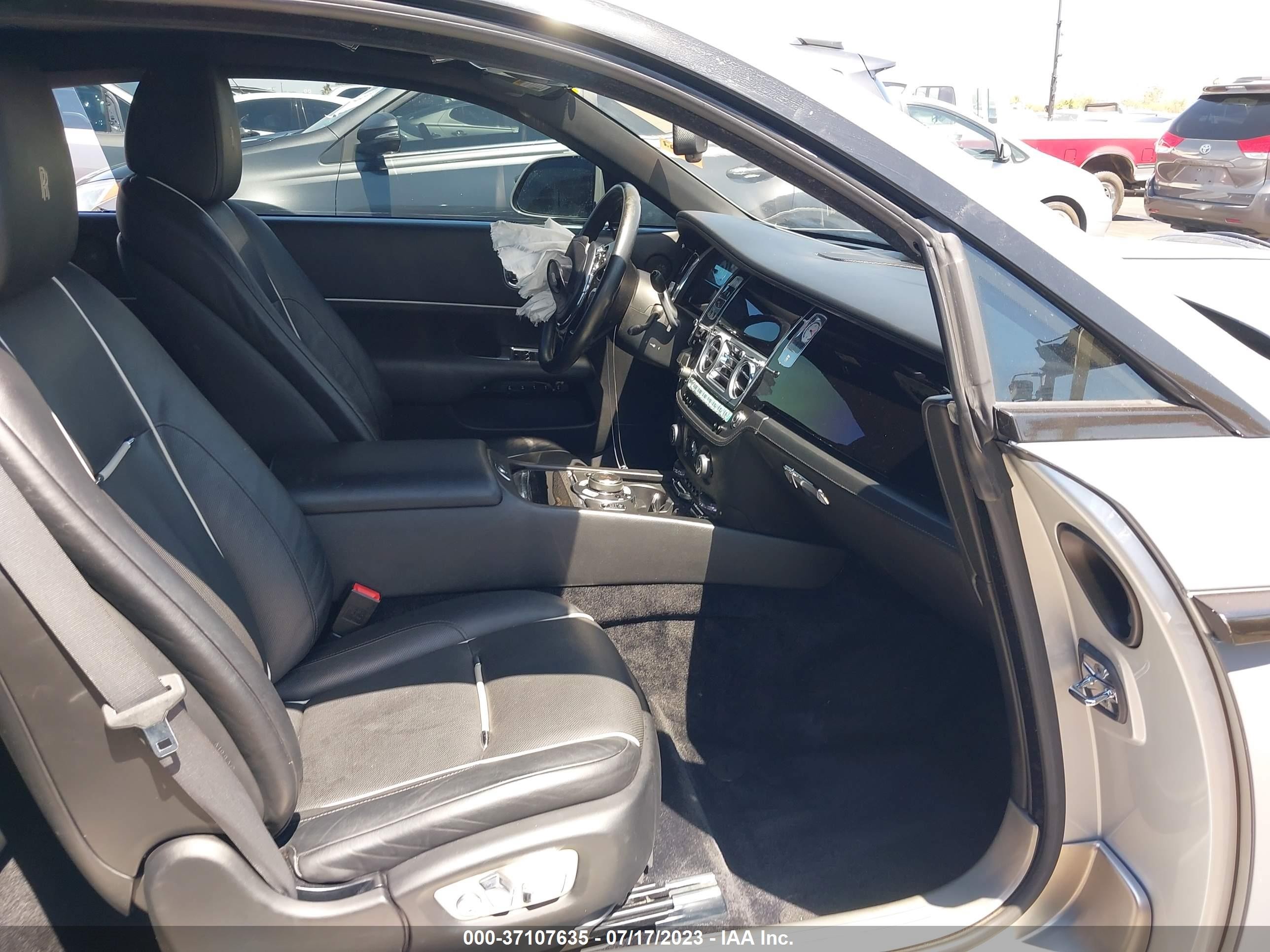 2015 Rolls-Royce Wraith VIN SCA665C50FUX85237 IAAI salvage auction — Front End, Salvage, sold $55,525 on 2024-09-03 (photo 5)