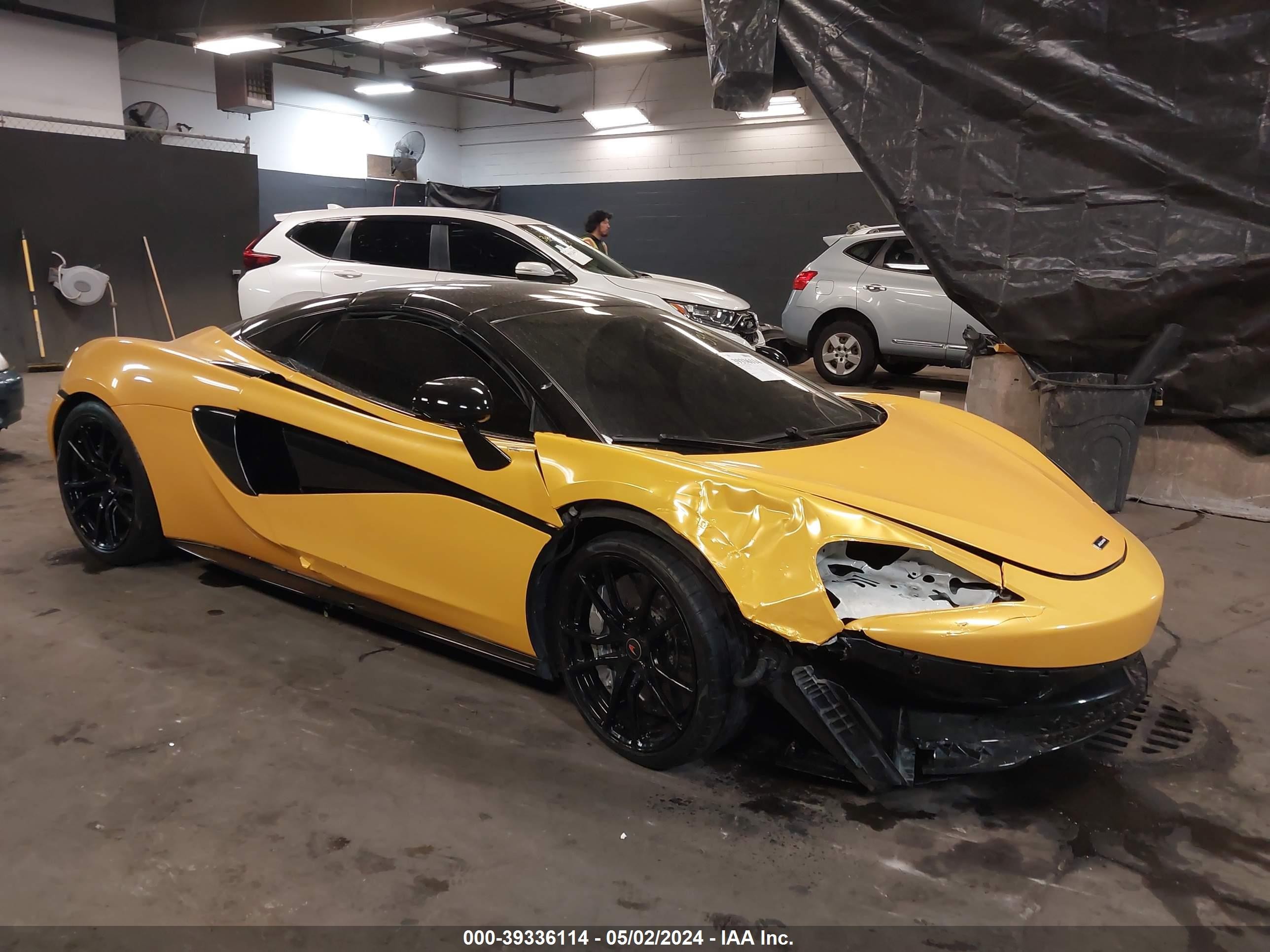2018 McLaren 570S VIN SBM13FAA6JW004291 — IAAI salvage auction photo