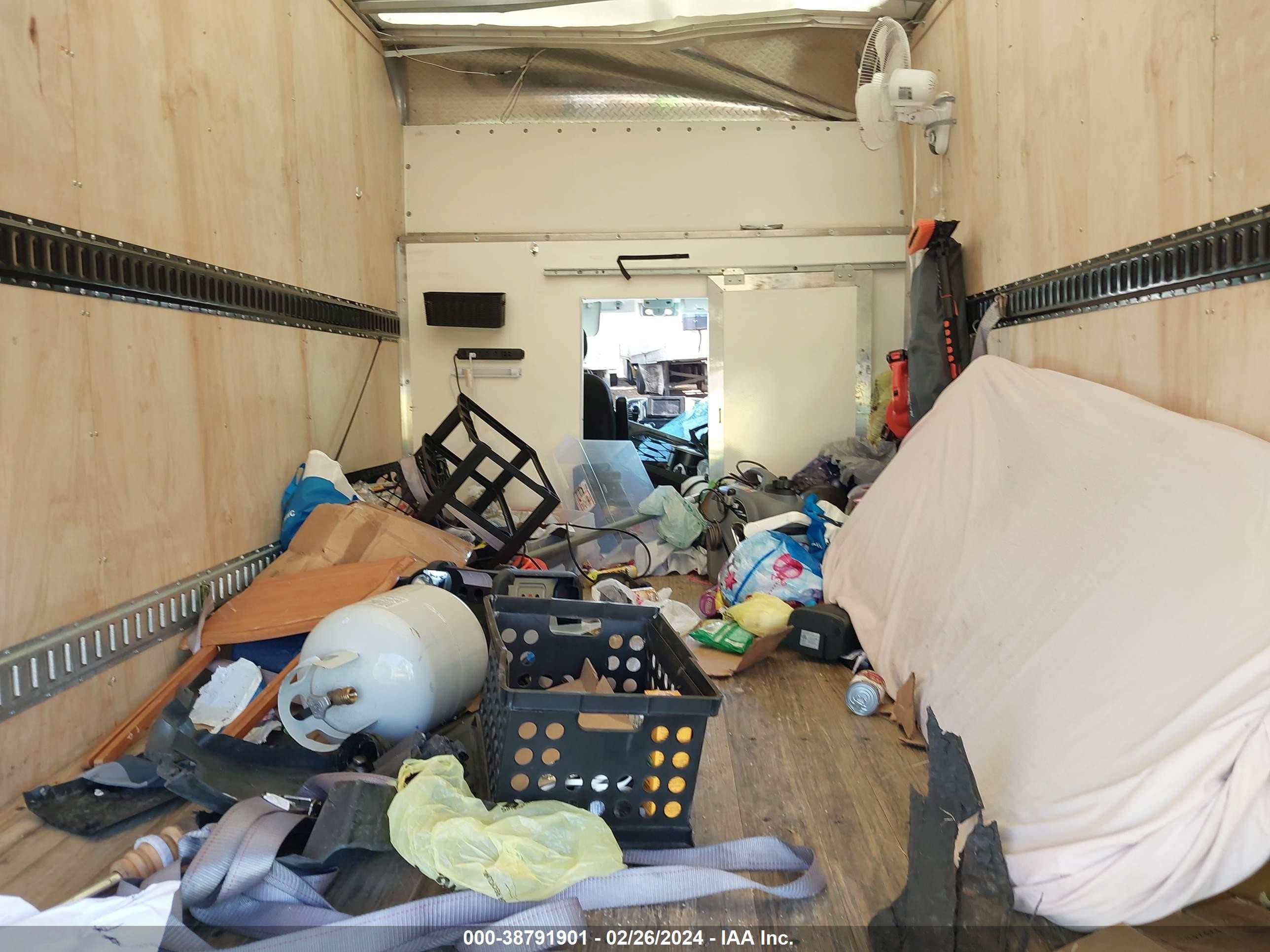 2022 Ram Promaster 3500 VIN 3C7WRVMG1NE138958 IAAI salvage auction — Rollover, Salvage, sold $2,050 on 2024-05-22 (photo 7)