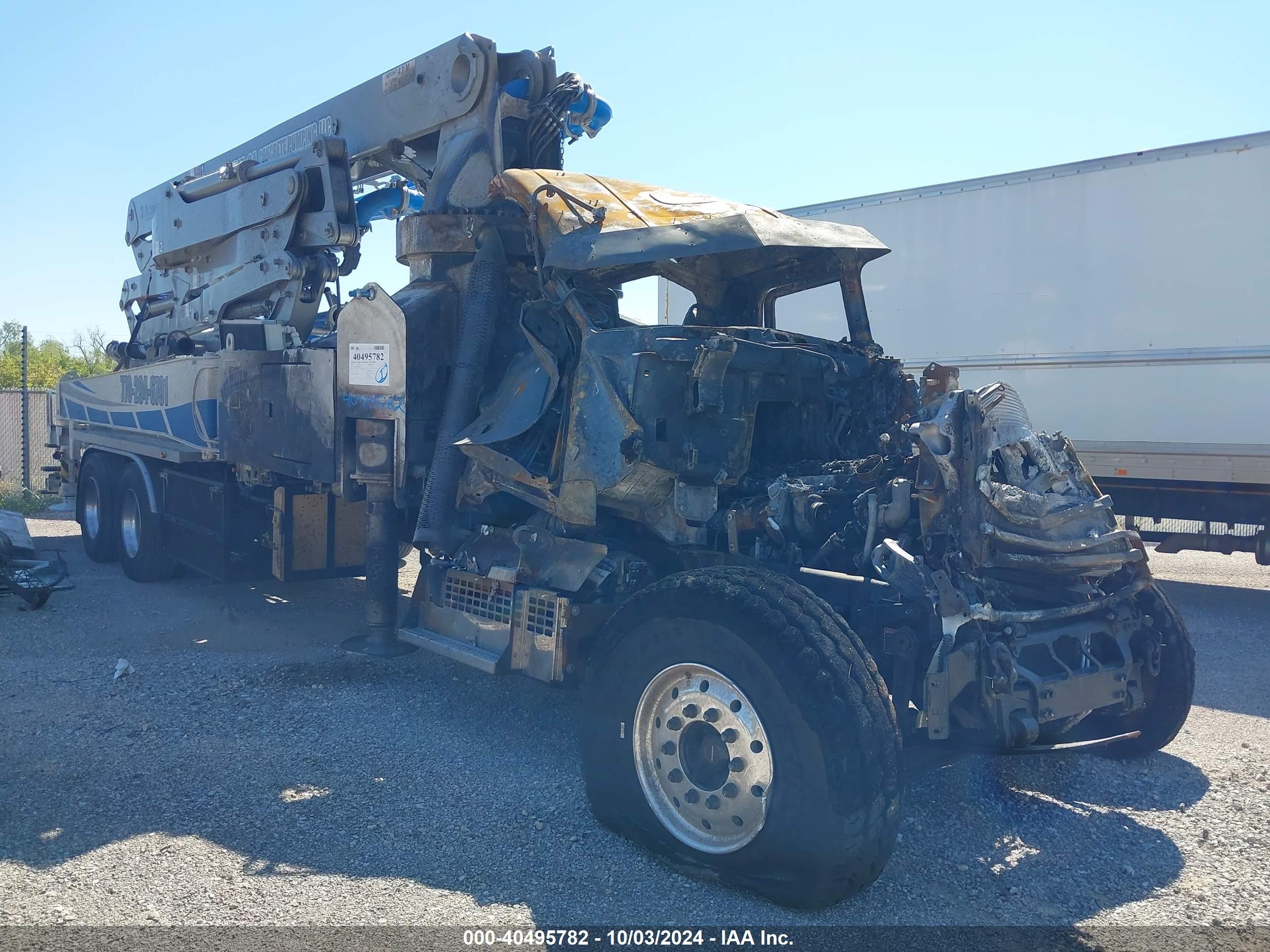 2025 Mack Granite VIN 1M2GR2GC3SM043934 — IAAI salvage auction photo