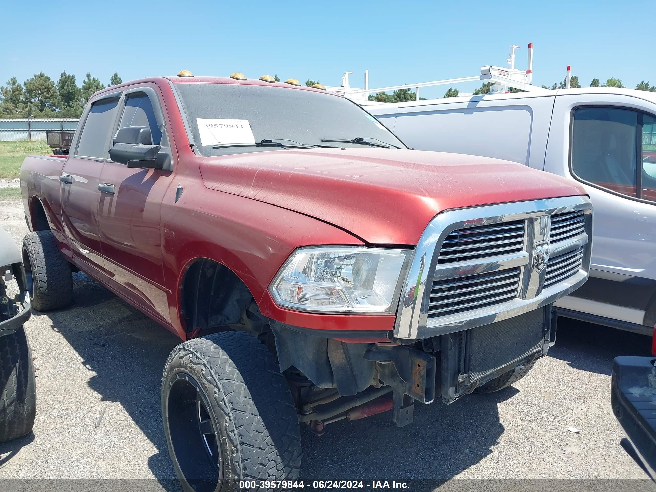 2010 Dodge Ram 2500 VIN 3D7UT2CL1AG117146 — IAAI salvage auction photo