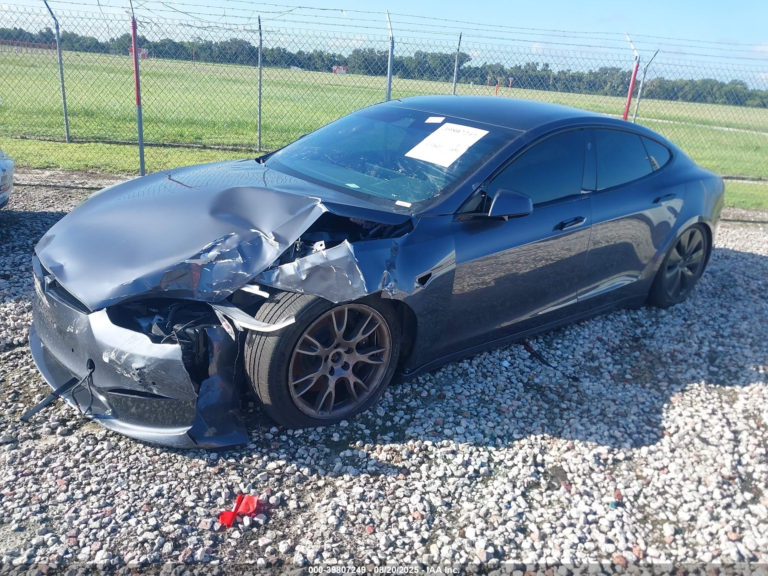 2021 Tesla Model s VIN 5YJSA1E57MF430387 IAAI salvage auction — Front End, Rebuildable (Florida), sold $11,500 on 2026-09-14 (photo 2)