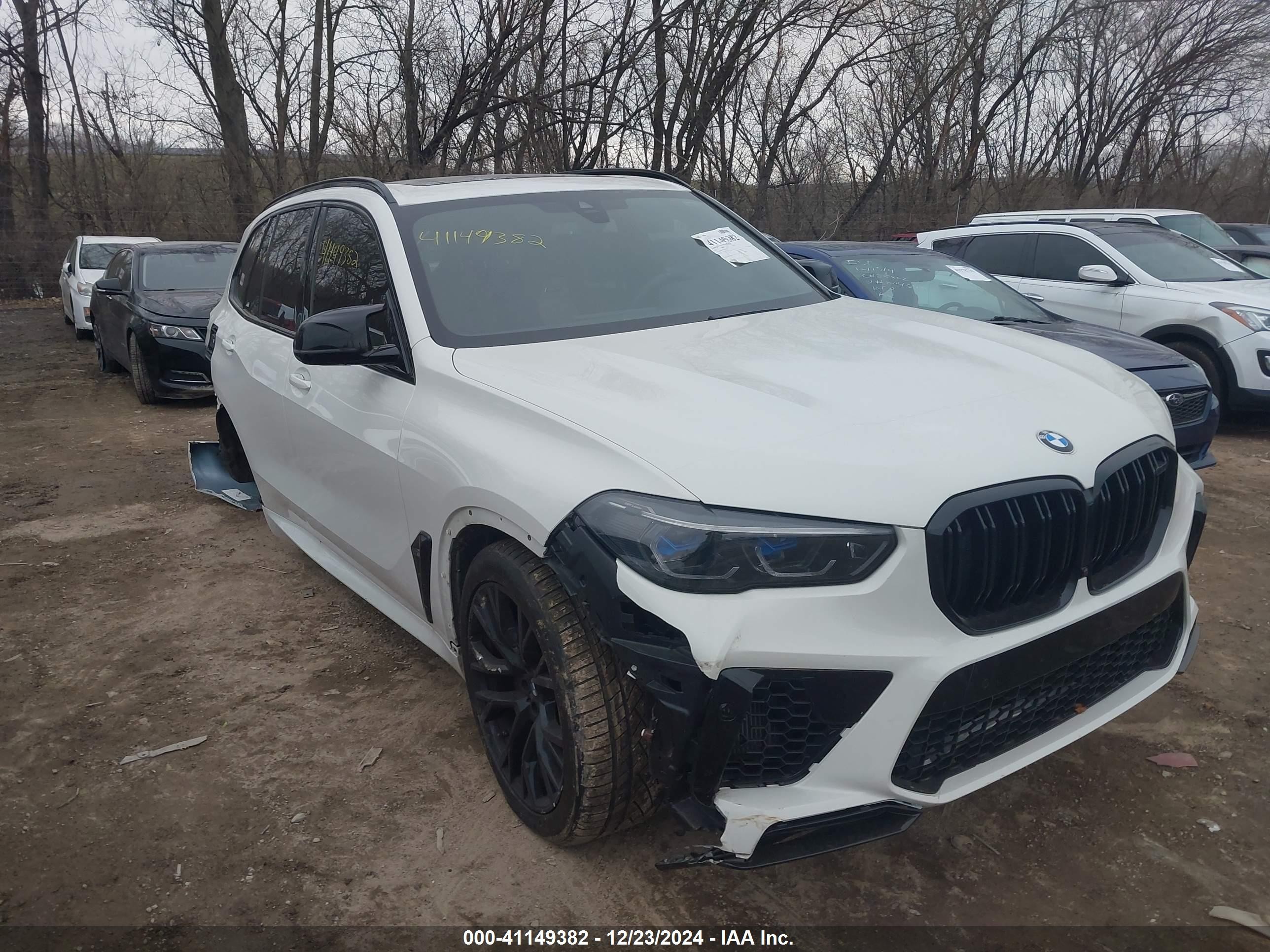 2022 BMW X5 M VIN 5YMJU0C07N9L11794 — IAAI salvage auction photo