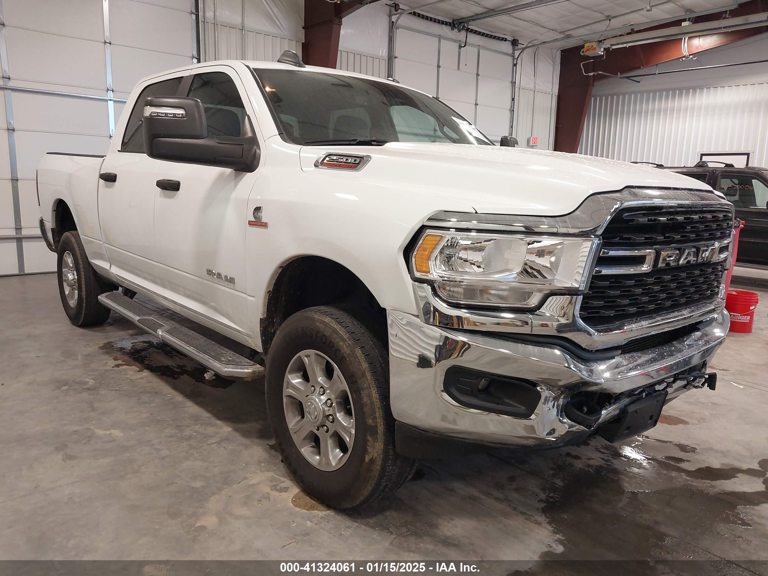 2024 Ram 2500 VIN 3C6UR5DL9RG340353 IAAI salvage auction — Front End, Enterprise Vehicles Clear Only (Colorado), sold $31,250 on 2026-08-13 (photo 1)