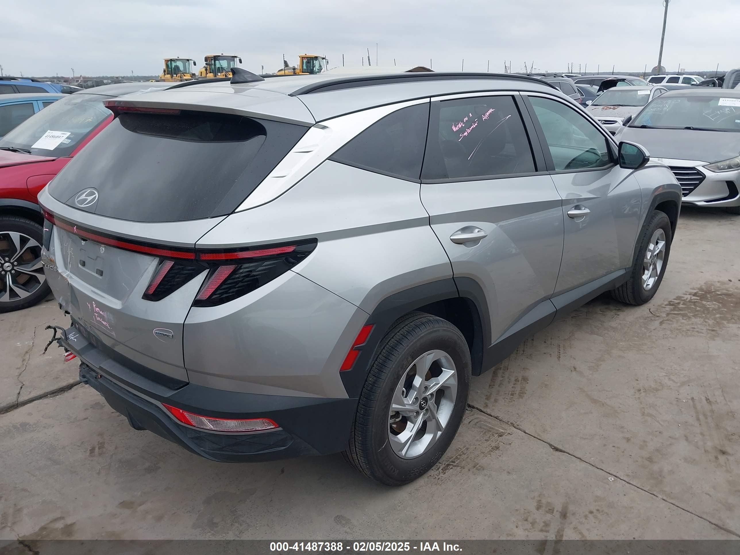 2023 Hyundai Tucson VIN 5NMJBCAE3PH216526 COPART salvage auction — Rear End, Salvage Title (Texas), sold $13,300 on 2025-08-21 (photo 4)