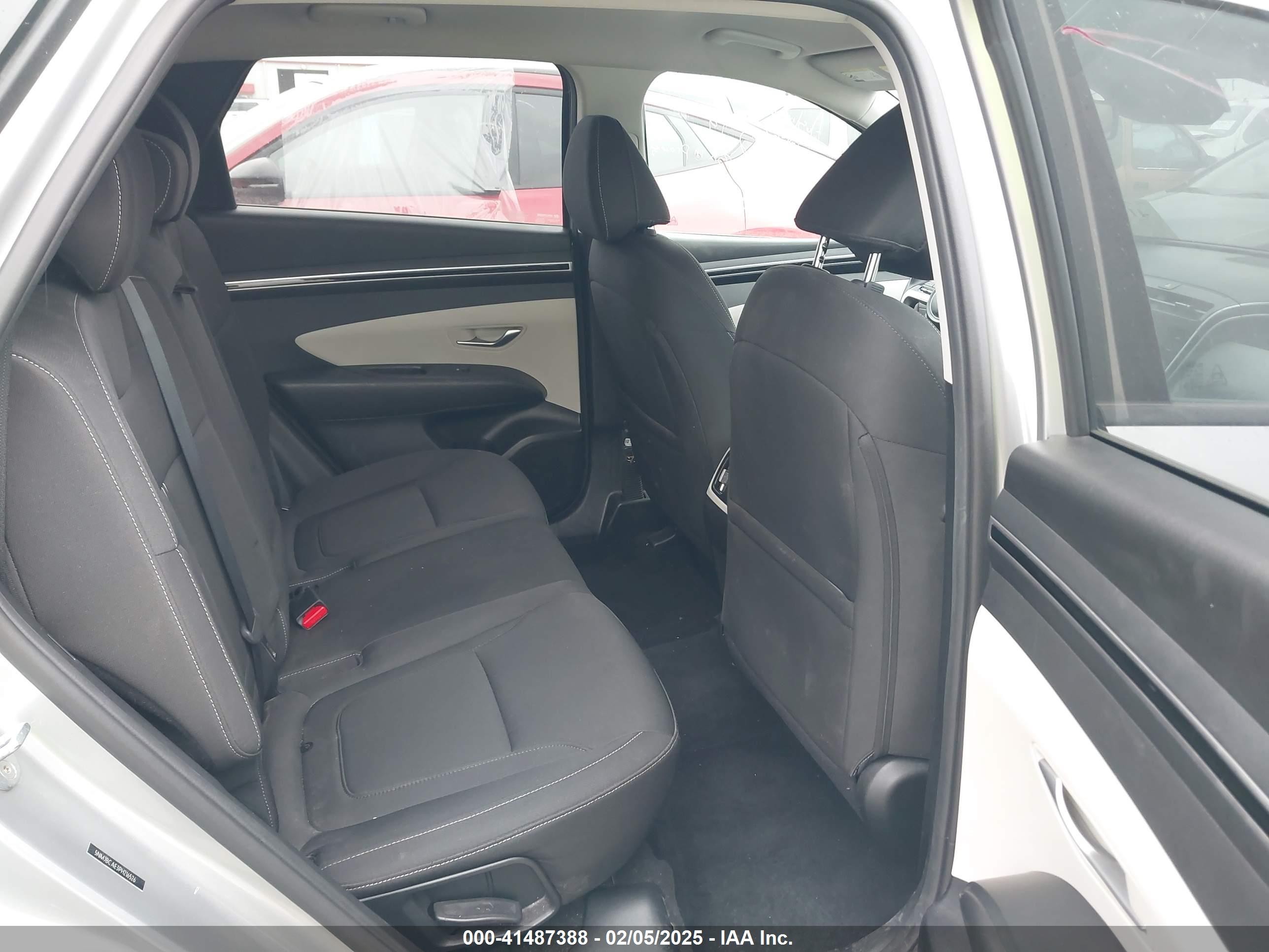 2023 Hyundai Tucson VIN 5NMJBCAE3PH216526 COPART salvage auction — Rear End, Salvage Title (Texas), sold $13,300 on 2025-08-21 (photo 8)