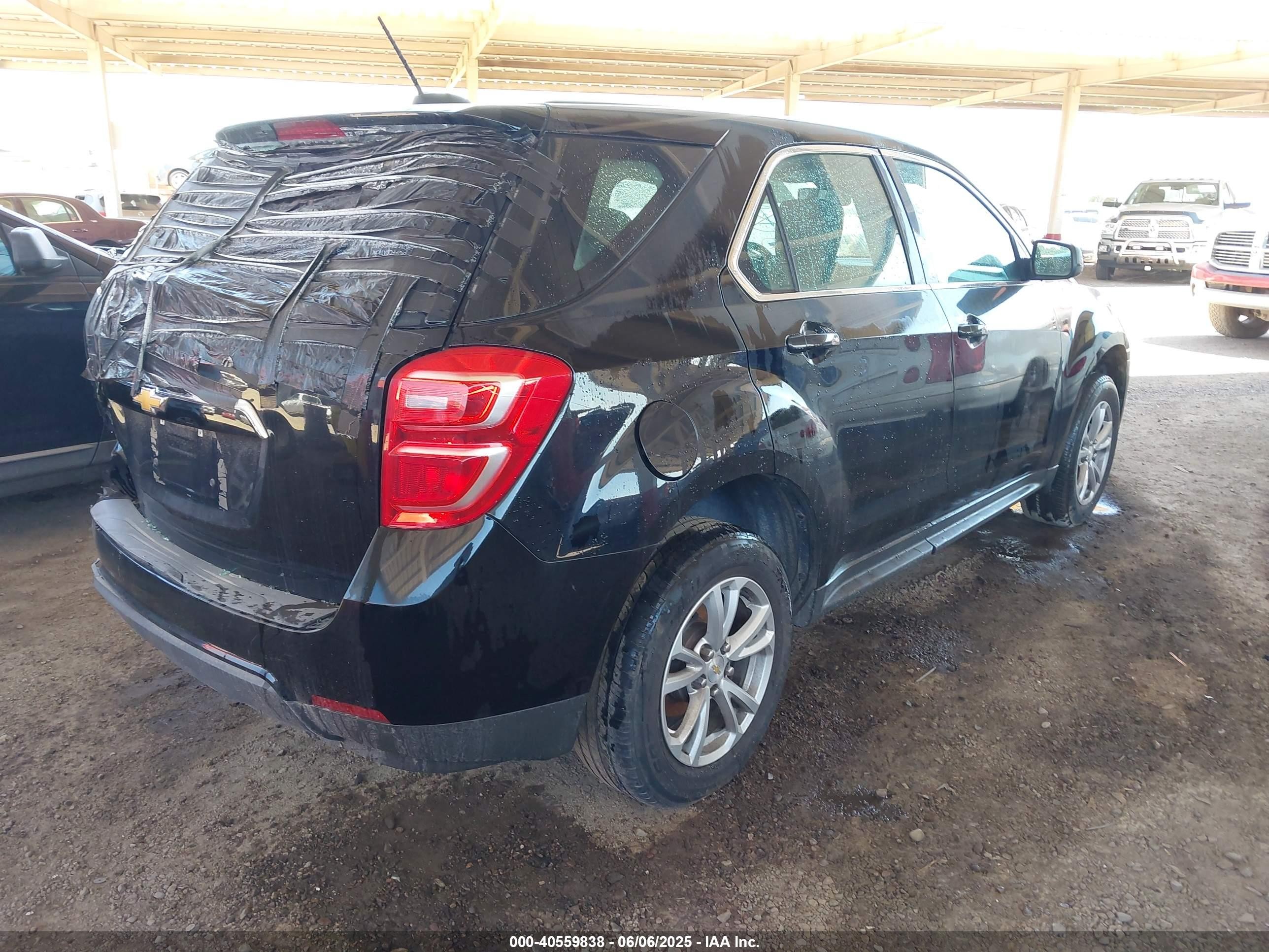 2017 Chevrolet Equinox VIN 2GNFLEEKXH6144013 IAAI salvage auction — Rear End, Clear (Arizona), sold $850 on 2026-07-07 (photo 4)