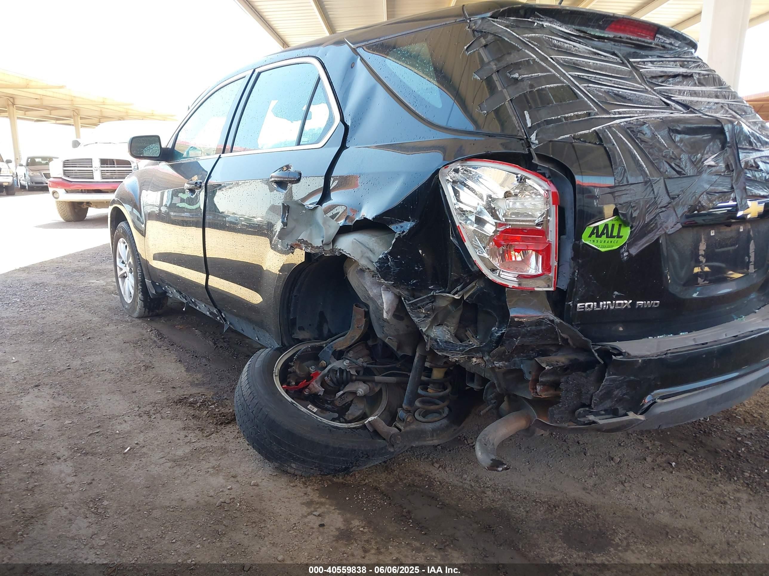 2017 Chevrolet Equinox VIN 2GNFLEEKXH6144013 IAAI salvage auction — Rear End, Clear (Arizona), sold $850 on 2026-07-07 (photo 6)