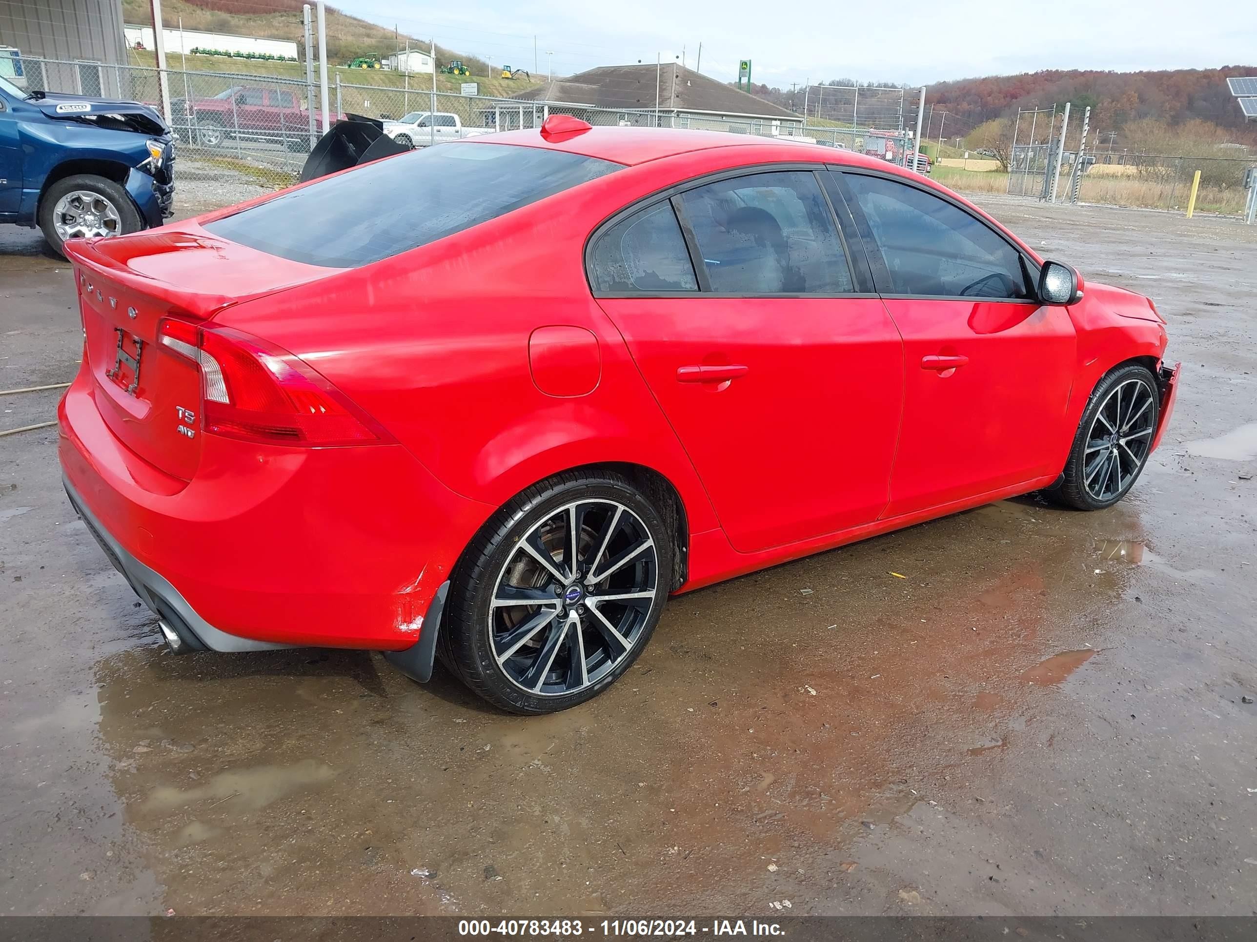 2017 Volvo S60 VIN YV140MTL8H2429055 IAAI salvage auction — Unknown, Salvage (West Virginia), sold $1,900 on 2026-09-13 (photo 4)