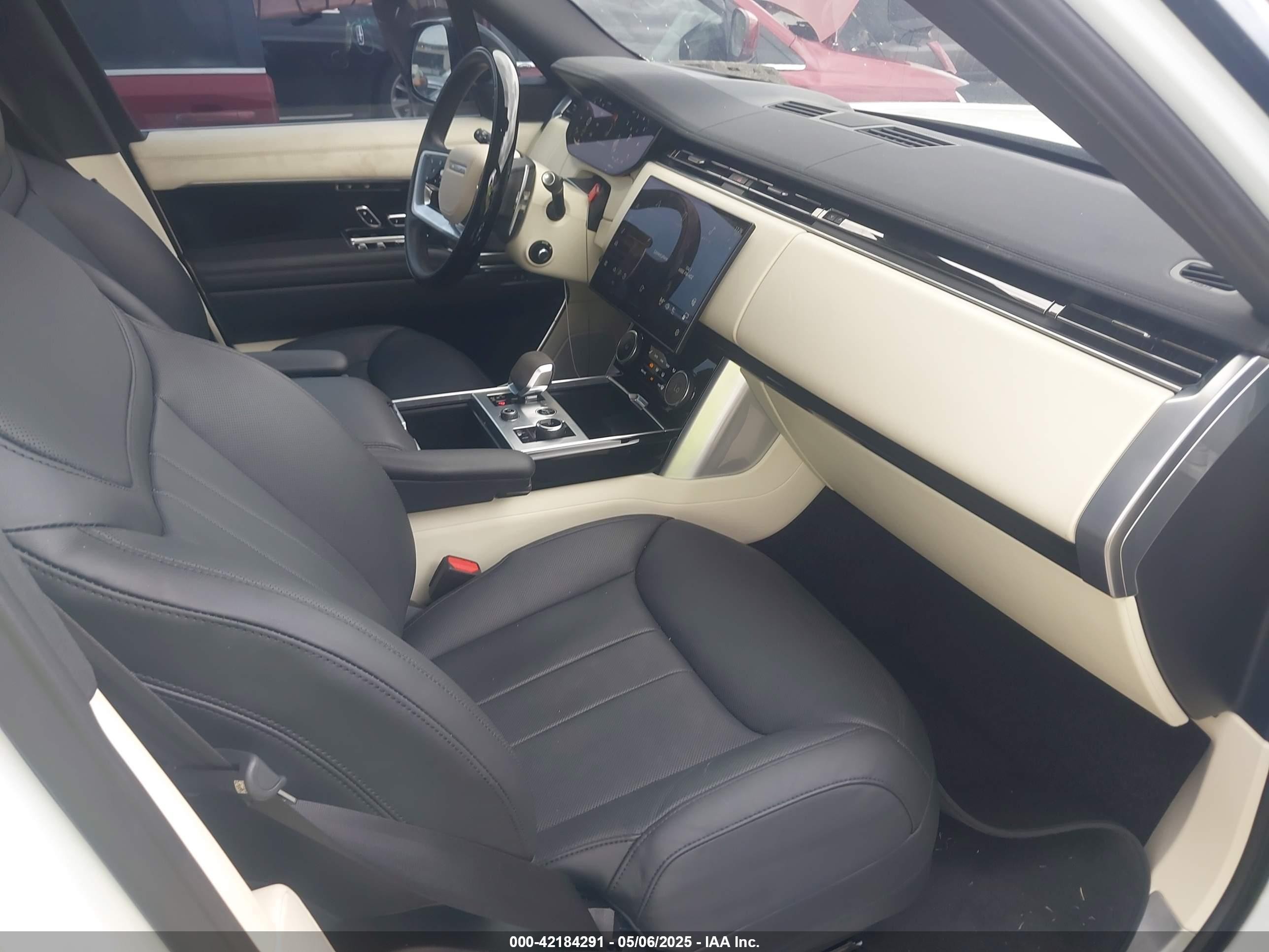 2023 Land rover Rangerover VIN SALKPBE7XPA025006 IAAI salvage auction — Theft, Original (Texas), sold $85,250 on 2025-10-20 (photo 5)