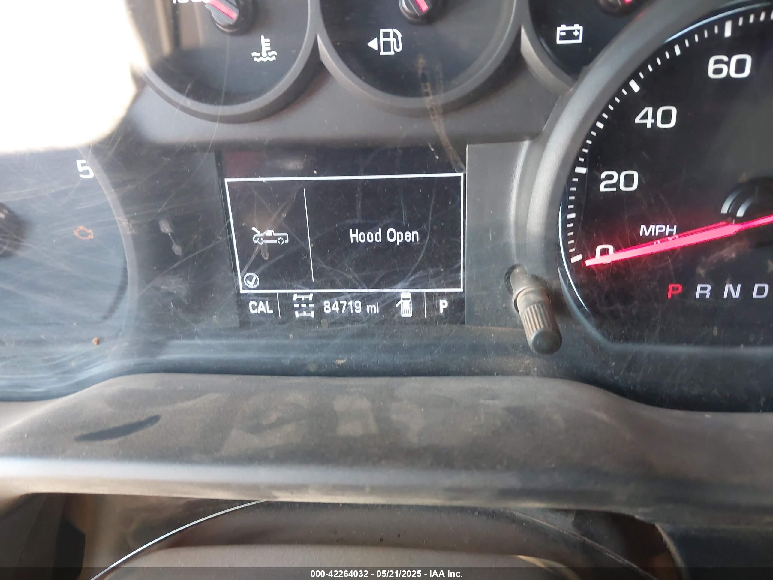 2023 Gmc SIERRA VIN 1GT49SEY8PF220169 IAAI salvage auction — Side, Salvage (Oklahoma), sold $15,450 on 2025-07-16 (photo 7)