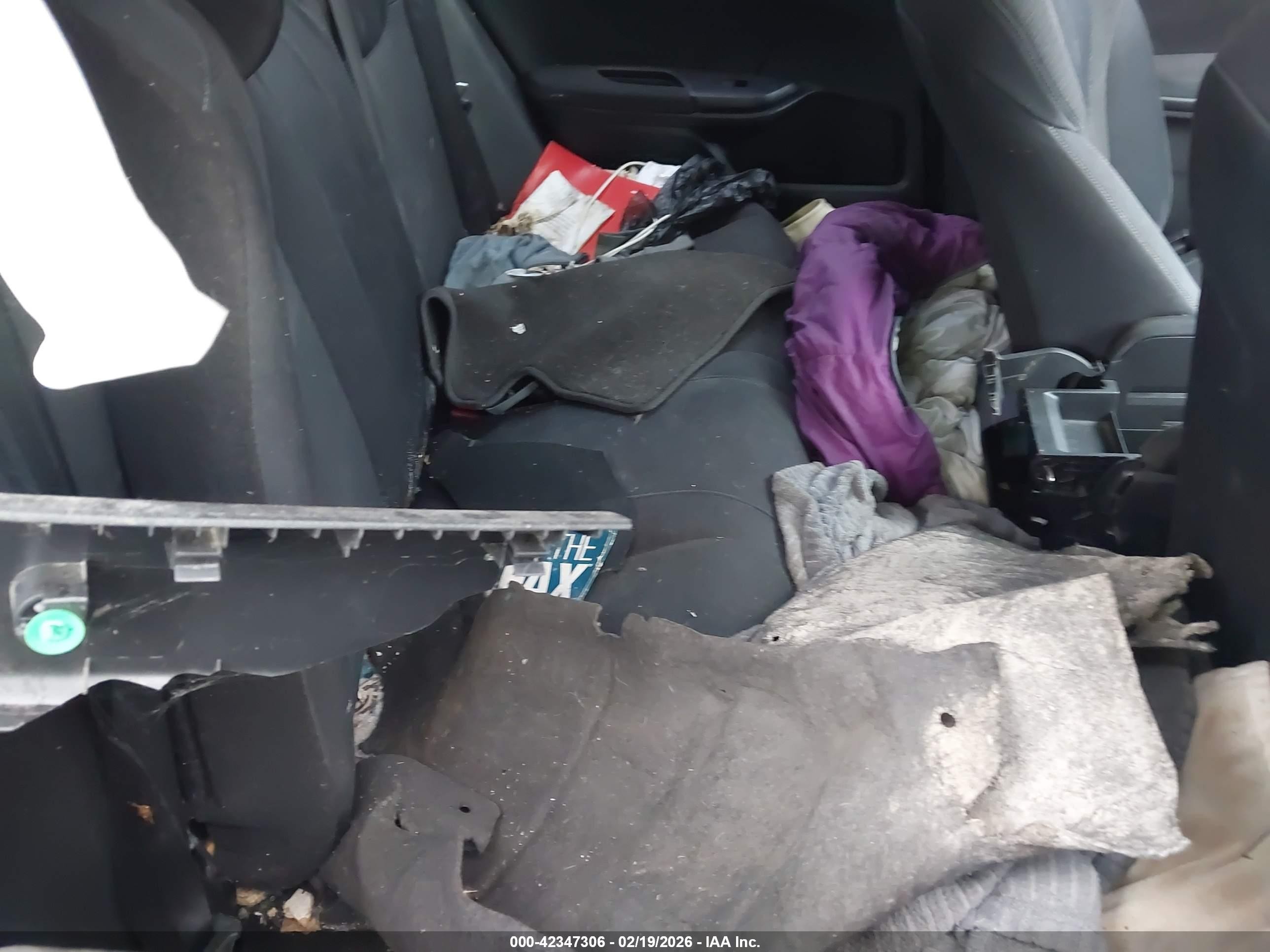 2019 Honda Insight VIN 19XZE4F10KE003376 IAAI salvage auction — Rear End, Salvage (Indiana), sold $825 on 2026-07-10 (photo 8)