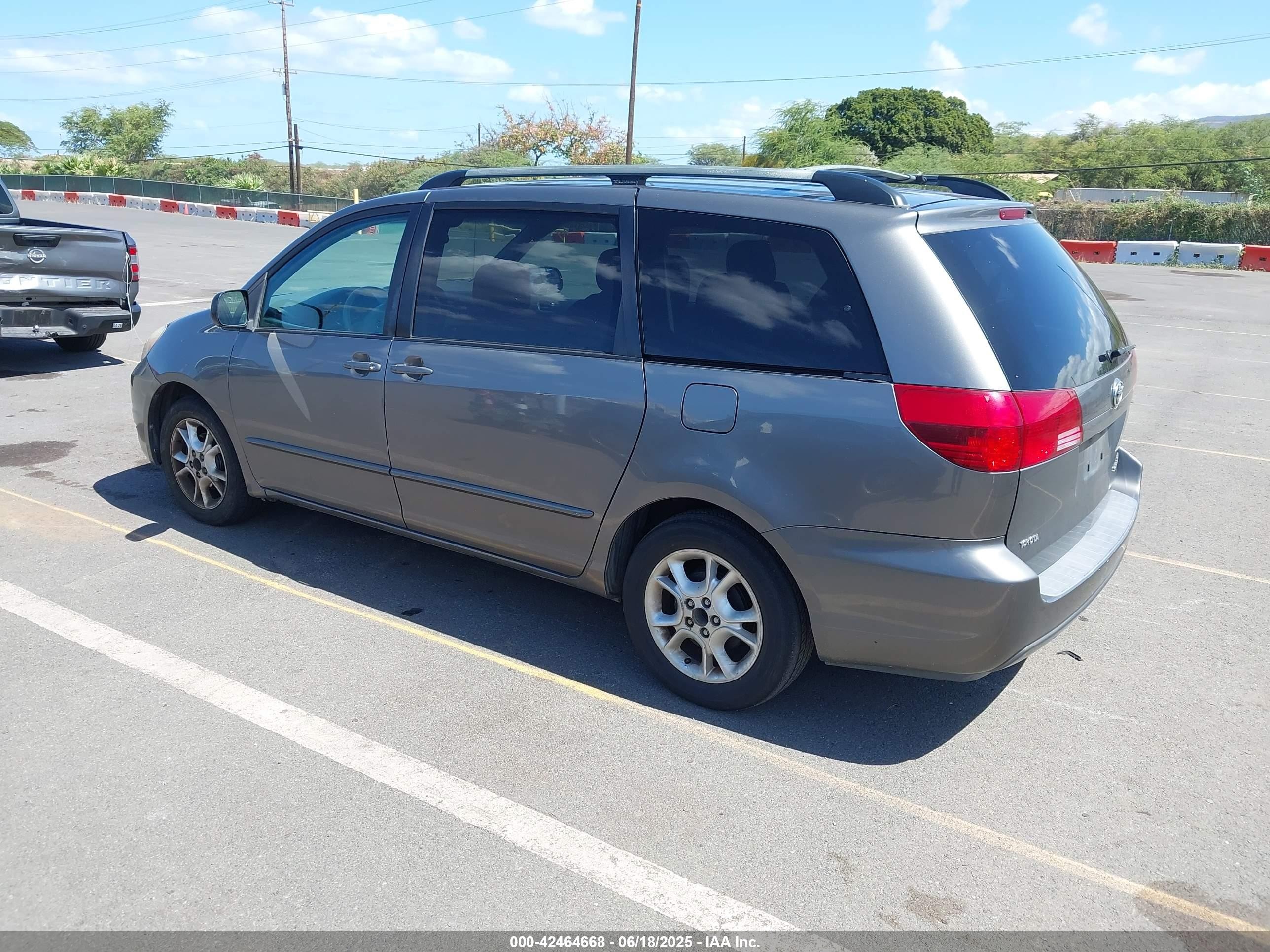2005 Toyota Sienna VIN 5TDZA23C15S362168 IAAI salvage auction — Normal Wear, Clear (Hawaii), sold $325 on 2025-07-29 (photo 3)