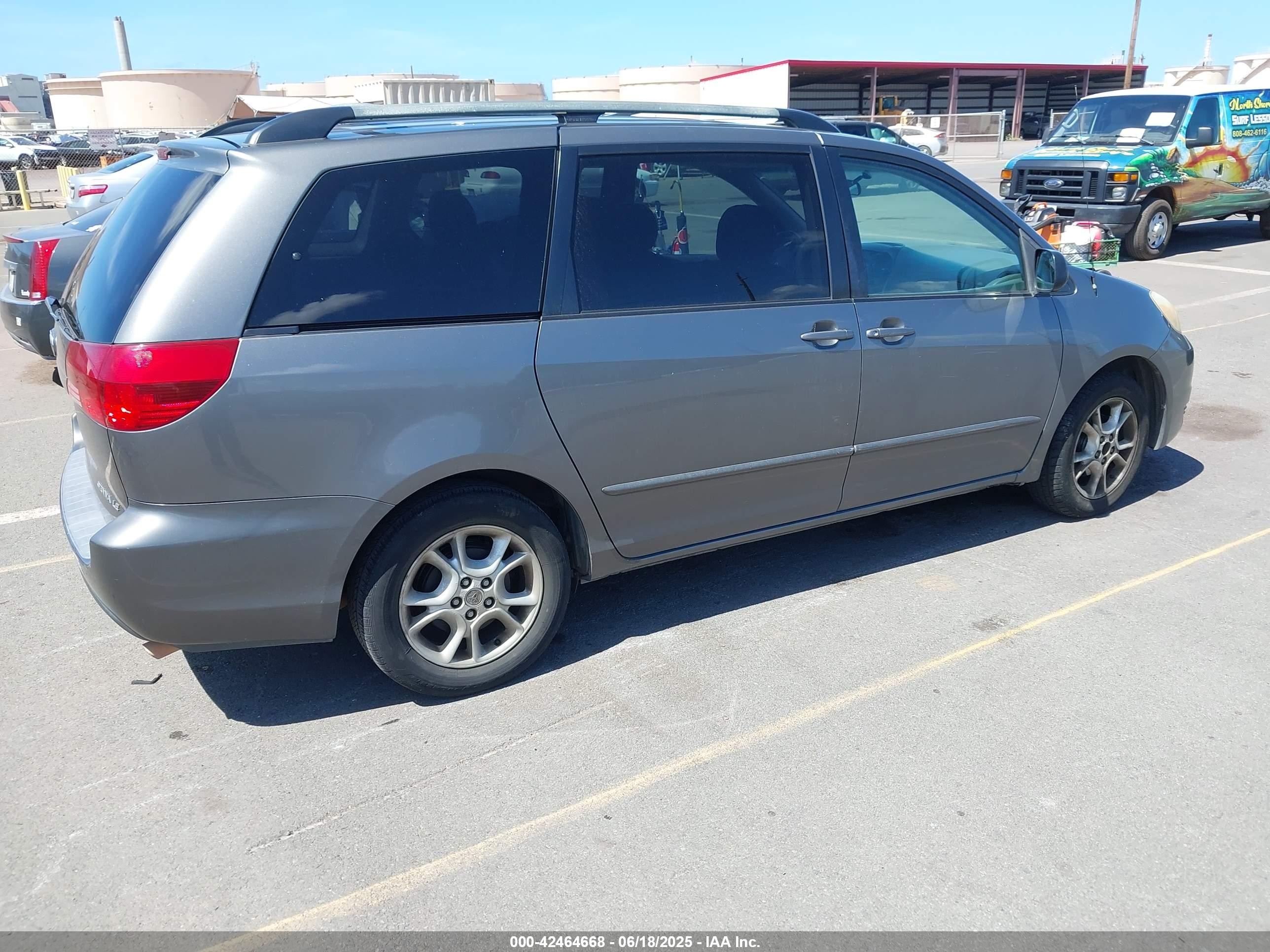 2005 Toyota Sienna VIN 5TDZA23C15S362168 IAAI salvage auction — Normal Wear, Clear (Hawaii), sold $325 on 2025-07-29 (photo 4)