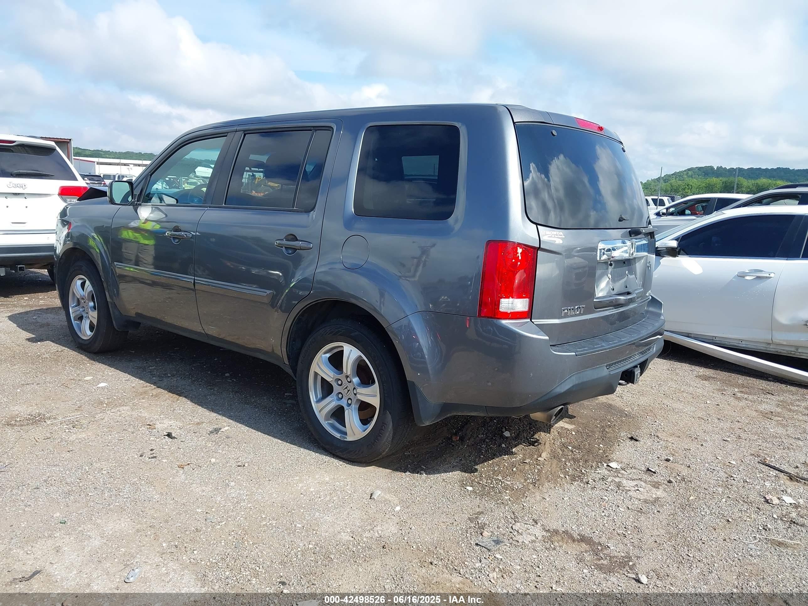 2012 Honda Pilot VIN 5FNYF4H49CB004392 IAAI salvage auction — Front End, Clear (Oklahoma), sold $1,525 on 2025-10-21 (photo 3)
