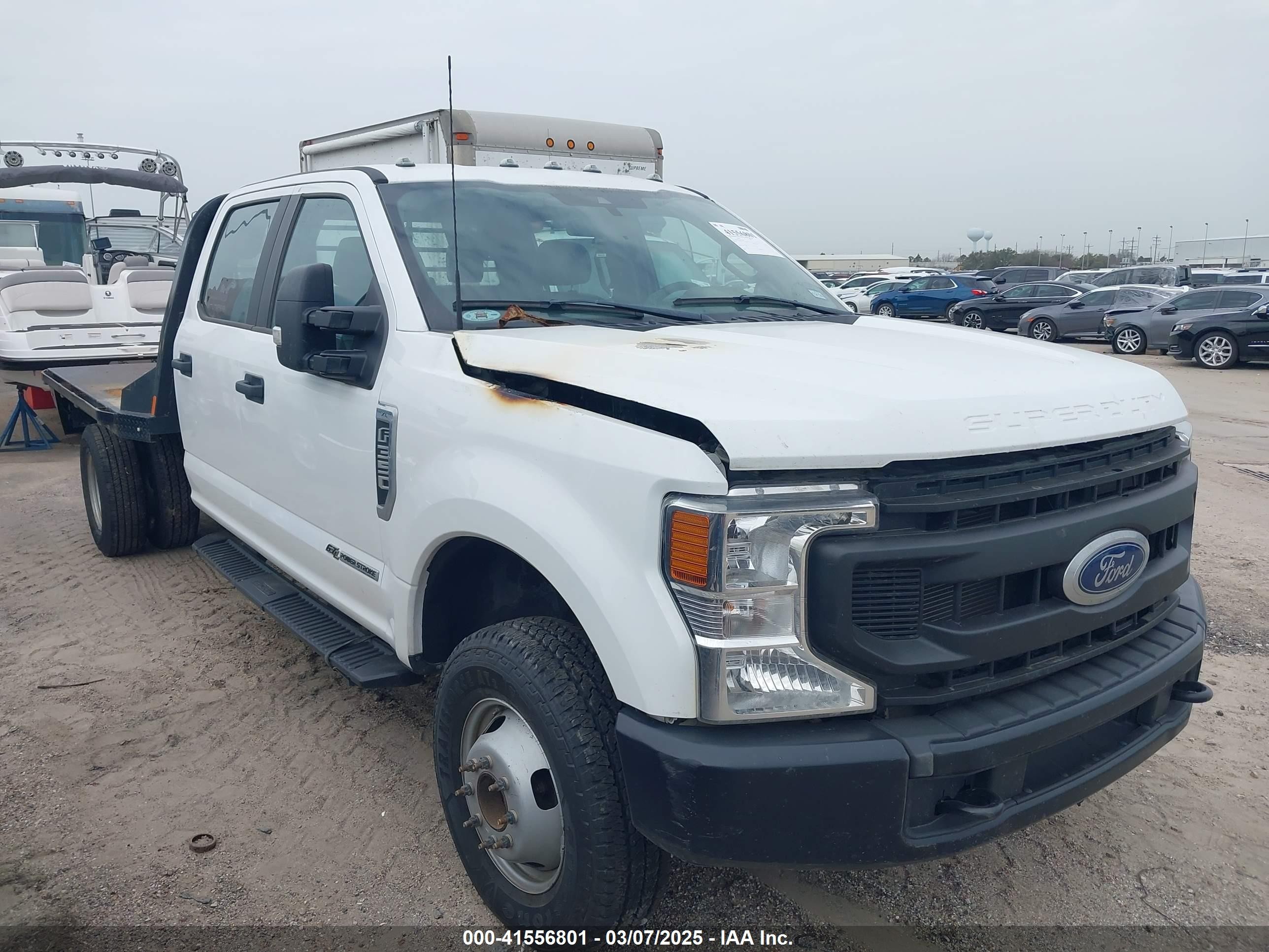 2022 Ford F-350 VIN 1FD8W3HTXNEG27294 — IAAI salvage auction photo
