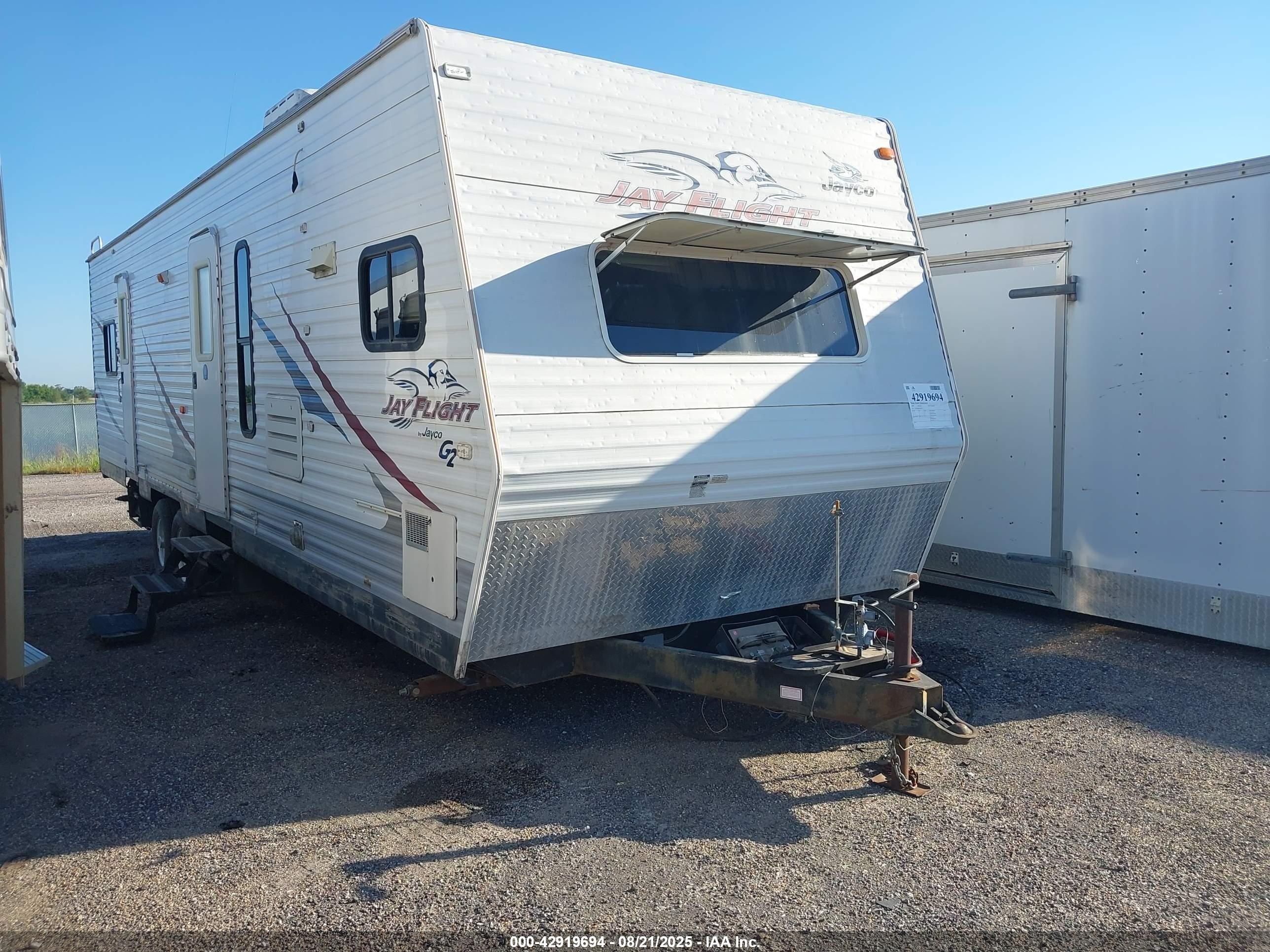 2008 Jayco Jay flight VIN 1UJBJ02R881EA0264 IAAI salvage auction — Hail, Non-Repairable (Kansas), sold $1,400 on 2026-08-28 (photo 1)