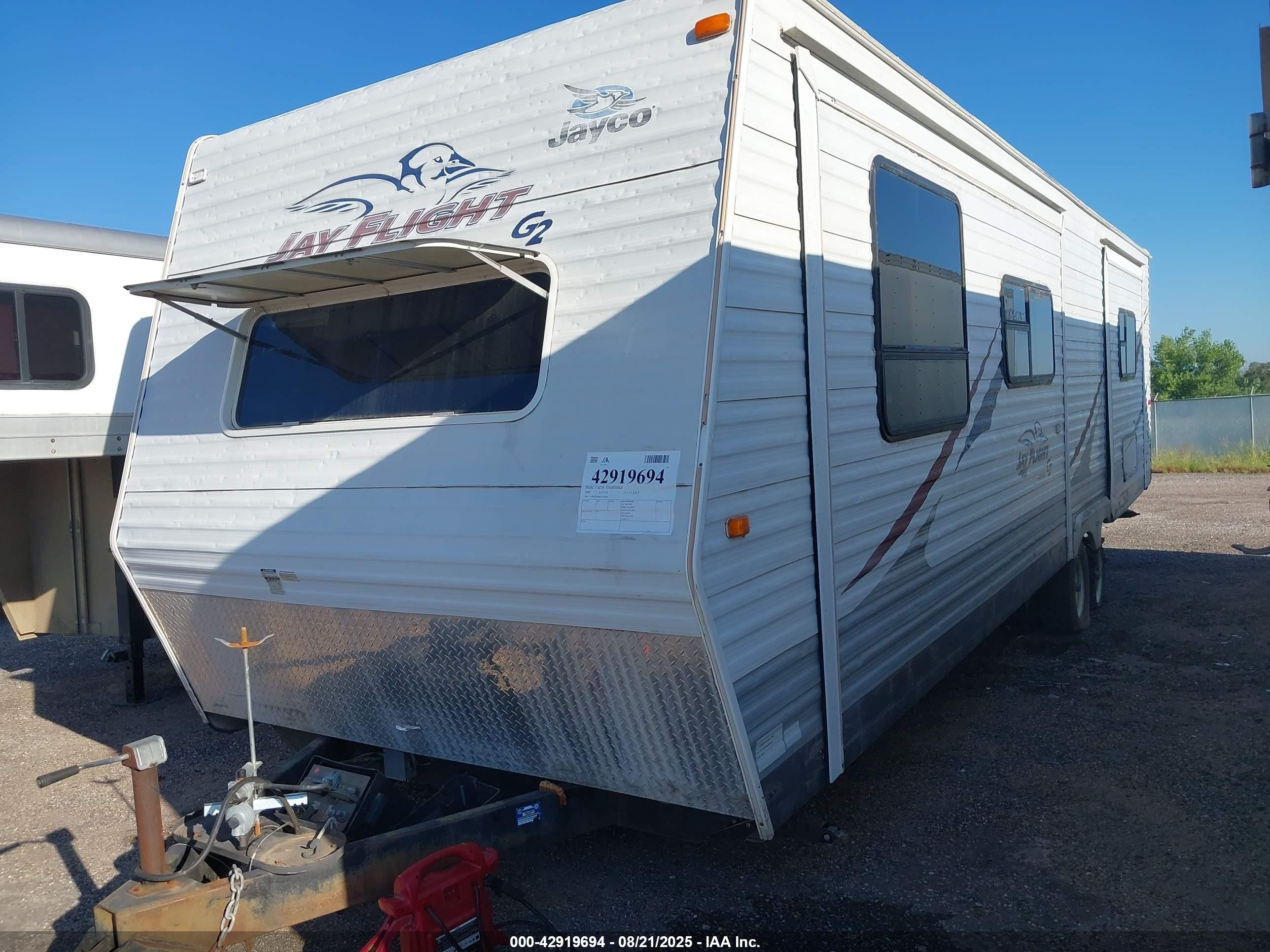 2008 Jayco Jay flight VIN 1UJBJ02R881EA0264 IAAI salvage auction — Hail, Non-Repairable (Kansas), sold $1,400 on 2026-08-28 (photo 2)