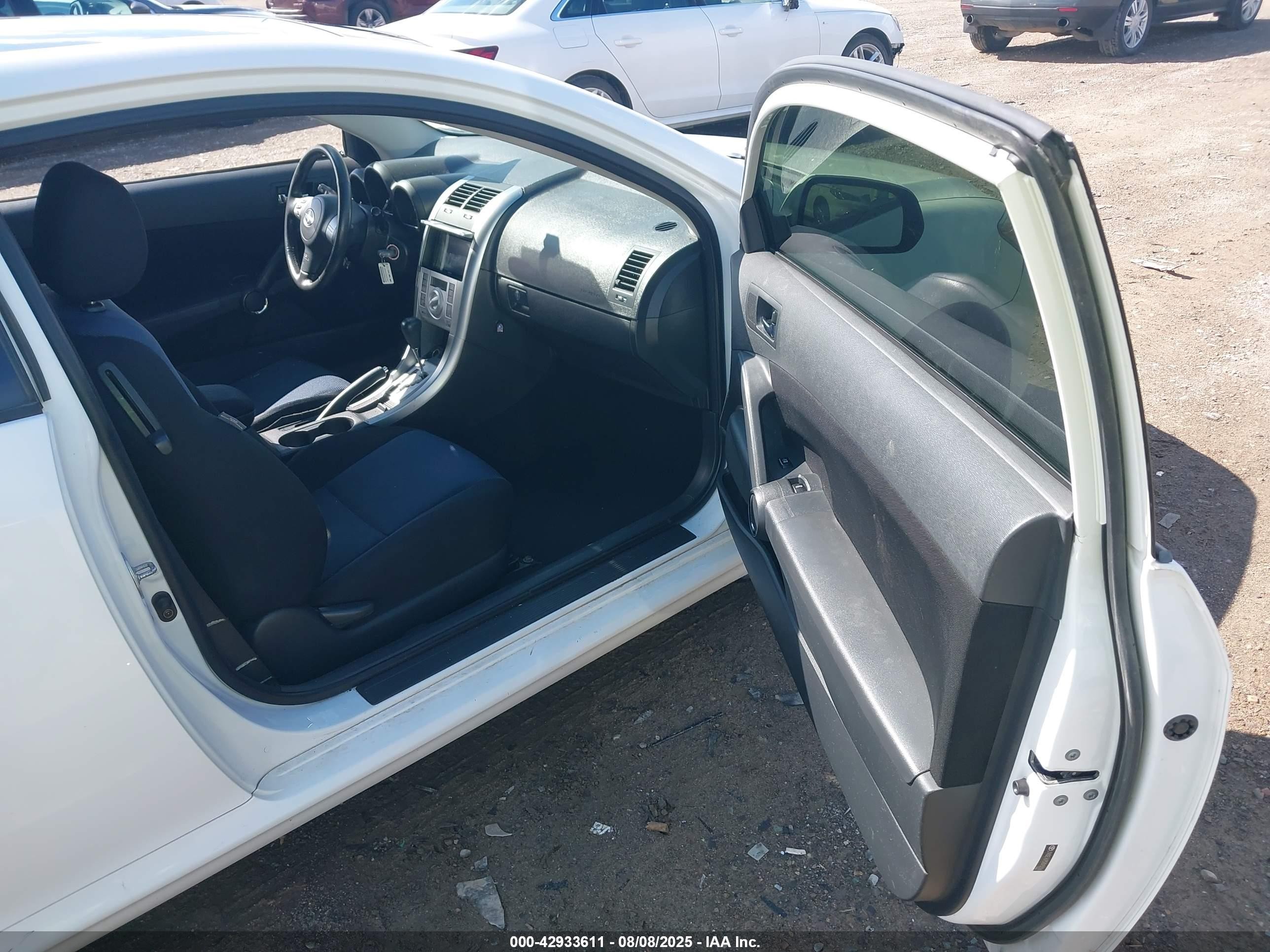 2007 Scion tC VIN JTKDE167570152260 IAAI salvage auction — Side, Clear (Montana), sold $425 on 2026-09-11 (photo 5)