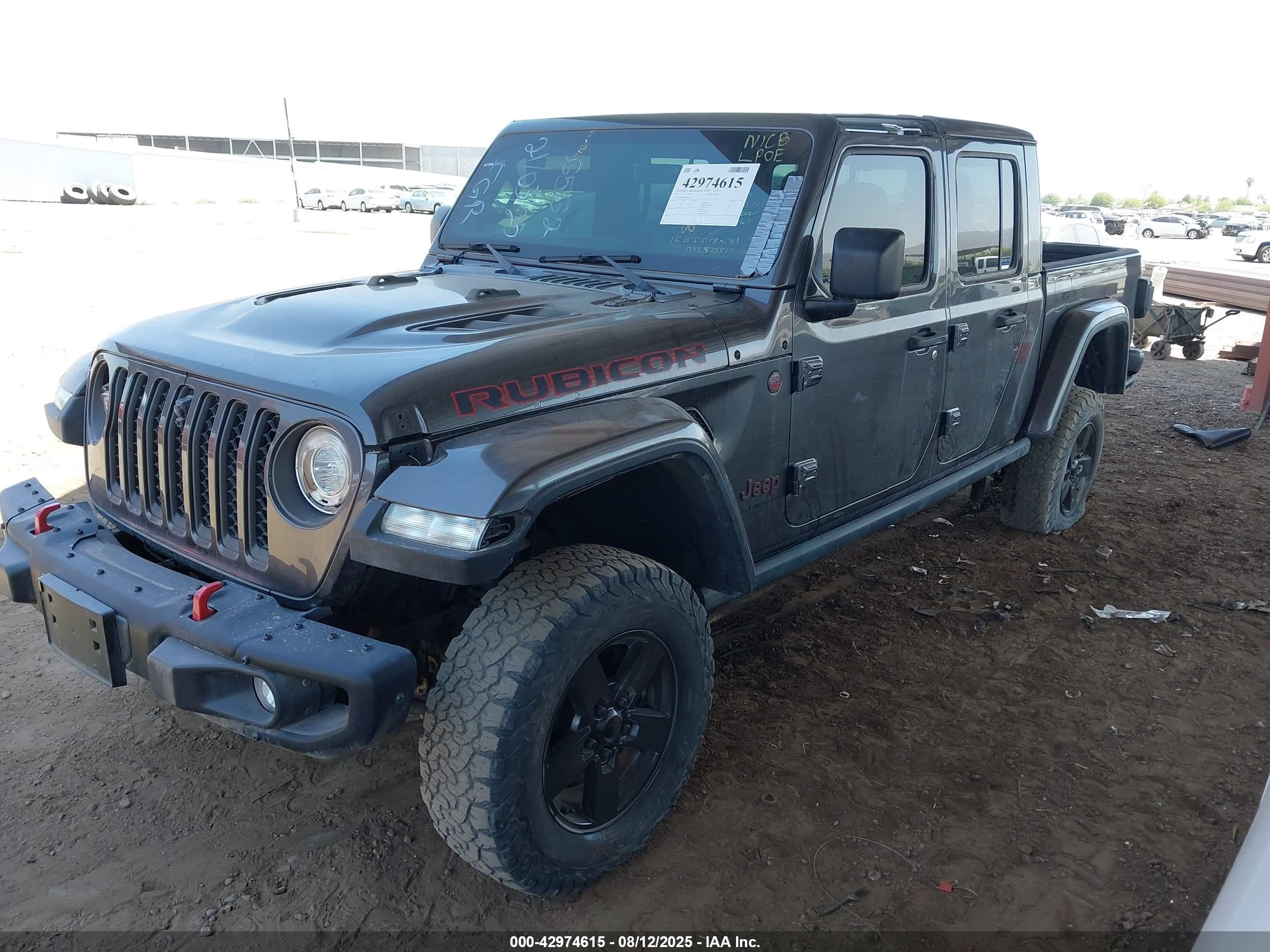 2021 Jeep Gladiator VIN 1C6JJTBM0ML523517 IAAI salvage auction — Theft, Clear - Dealer Only (California), sold $13,150 on 2026-08-25 (photo 2)