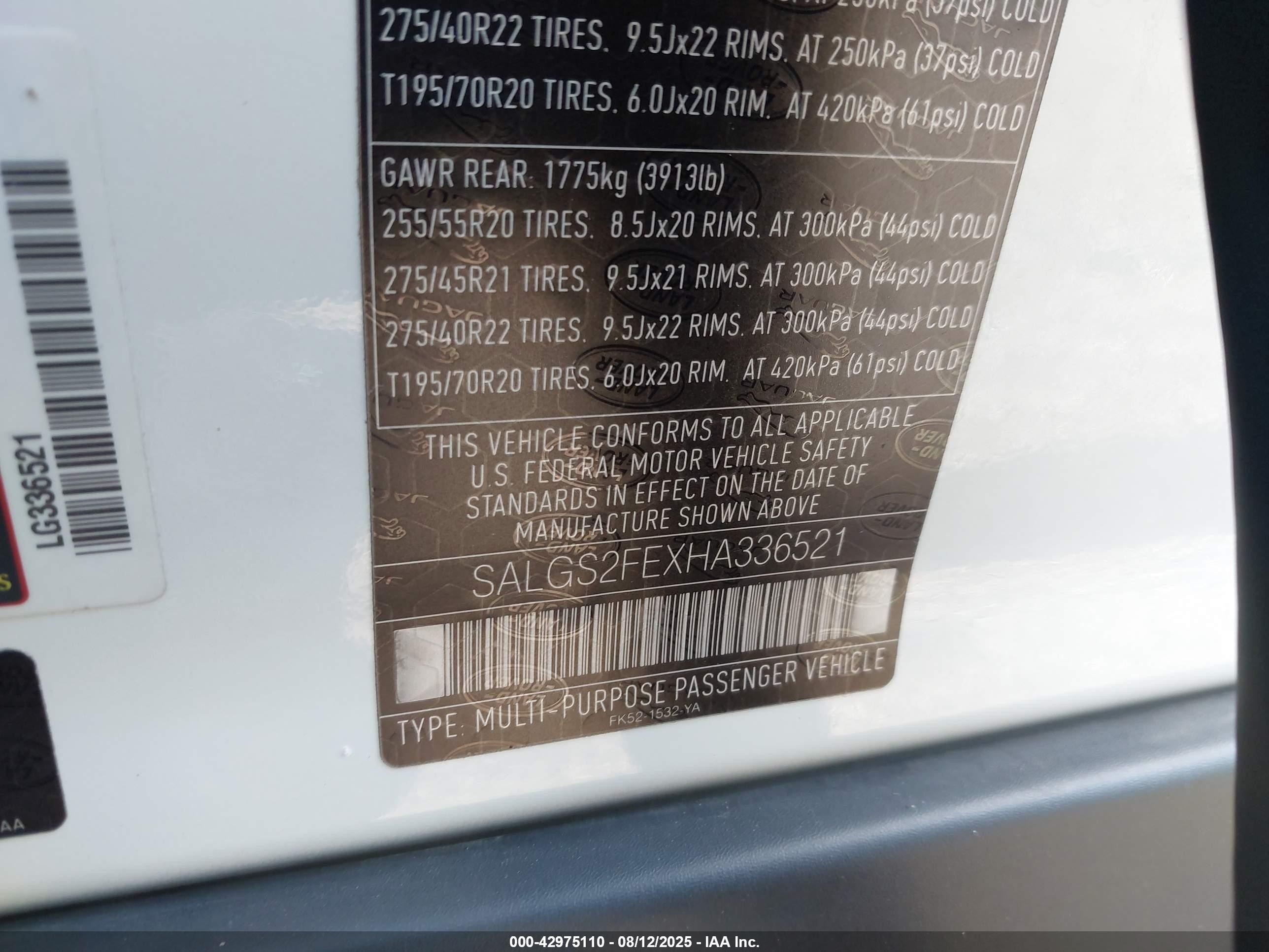 2017 Land rover RANGE ROVER VIN SALGS2FEXHA336521 IAAI salvage auction — Normal Wear, Clear (Oklahoma), sold $14,000 on 2025-09-05 (photo 9)
