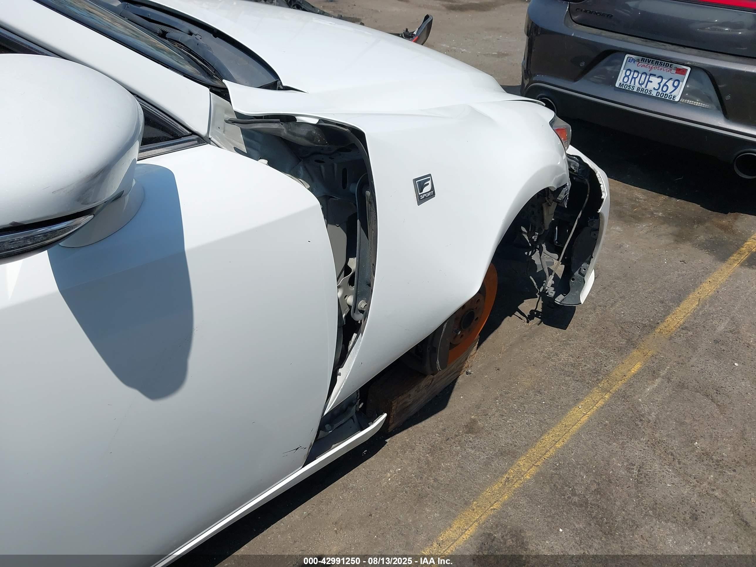 2016 Lexus Is VIN JTHBA1D2XG5009761 IAAI salvage auction — Front End, Salvage (California), sold $5,000 on 2025-09-02 (photo 6)