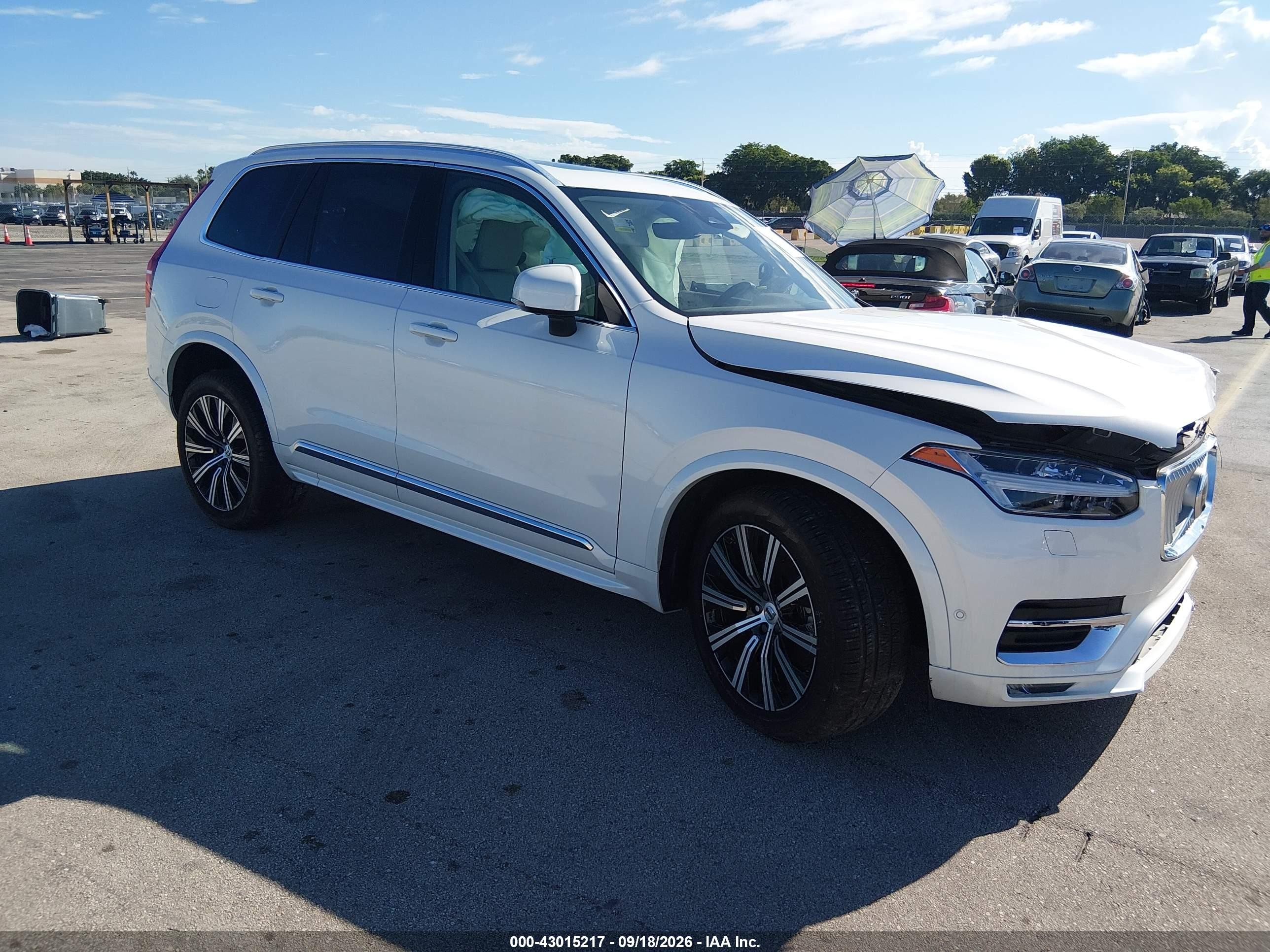 2025 Volvo XC90 VIN YV4062PE5S1304625 — IAAI salvage auction photo