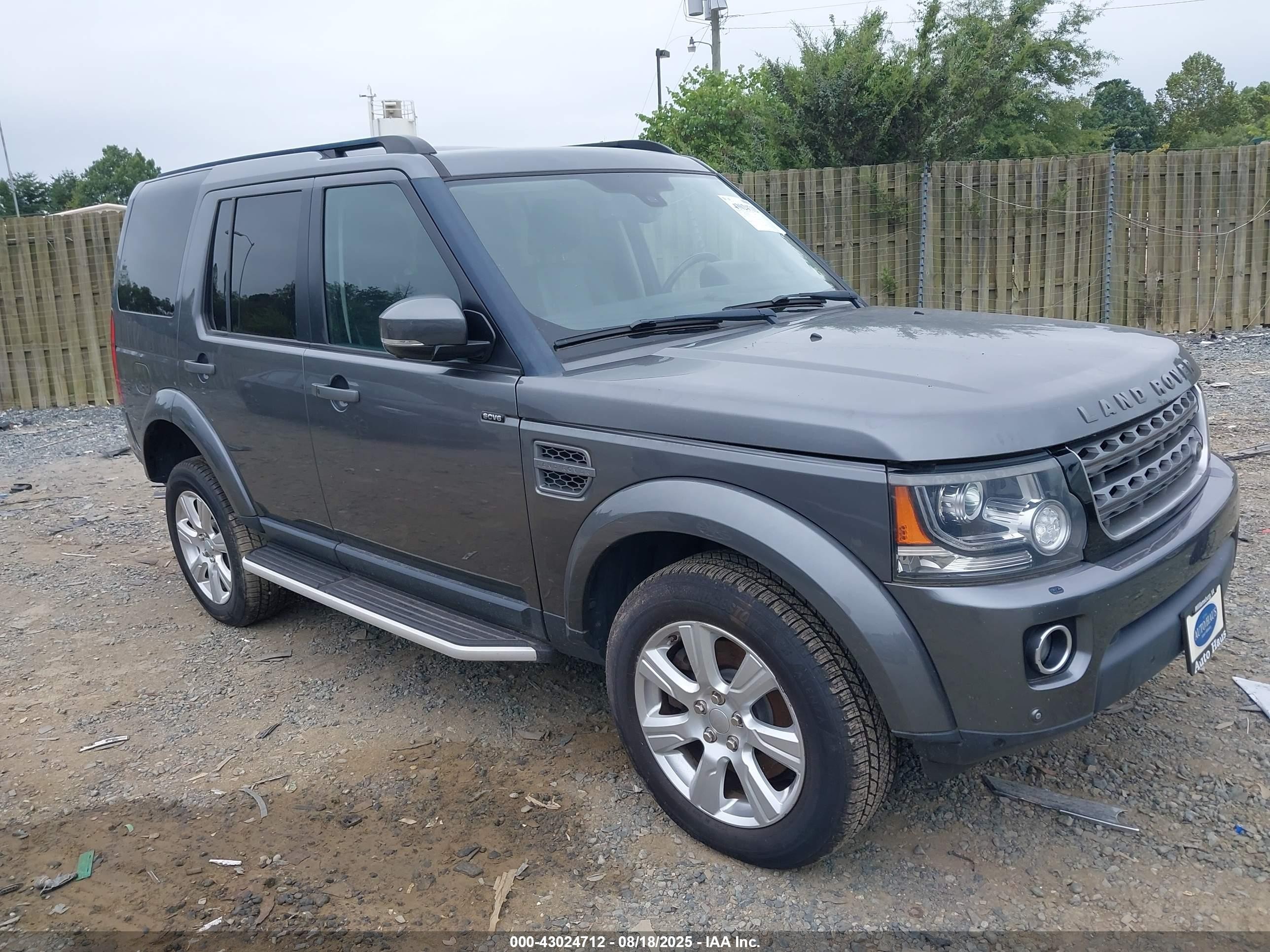 2016 Land Rover LR4 VIN SALAG2V68GA788726 IAAI salvage auction — Mechanical, Clear (Virginia), sold $2,600 on 2025-10-06 (photo 1)
