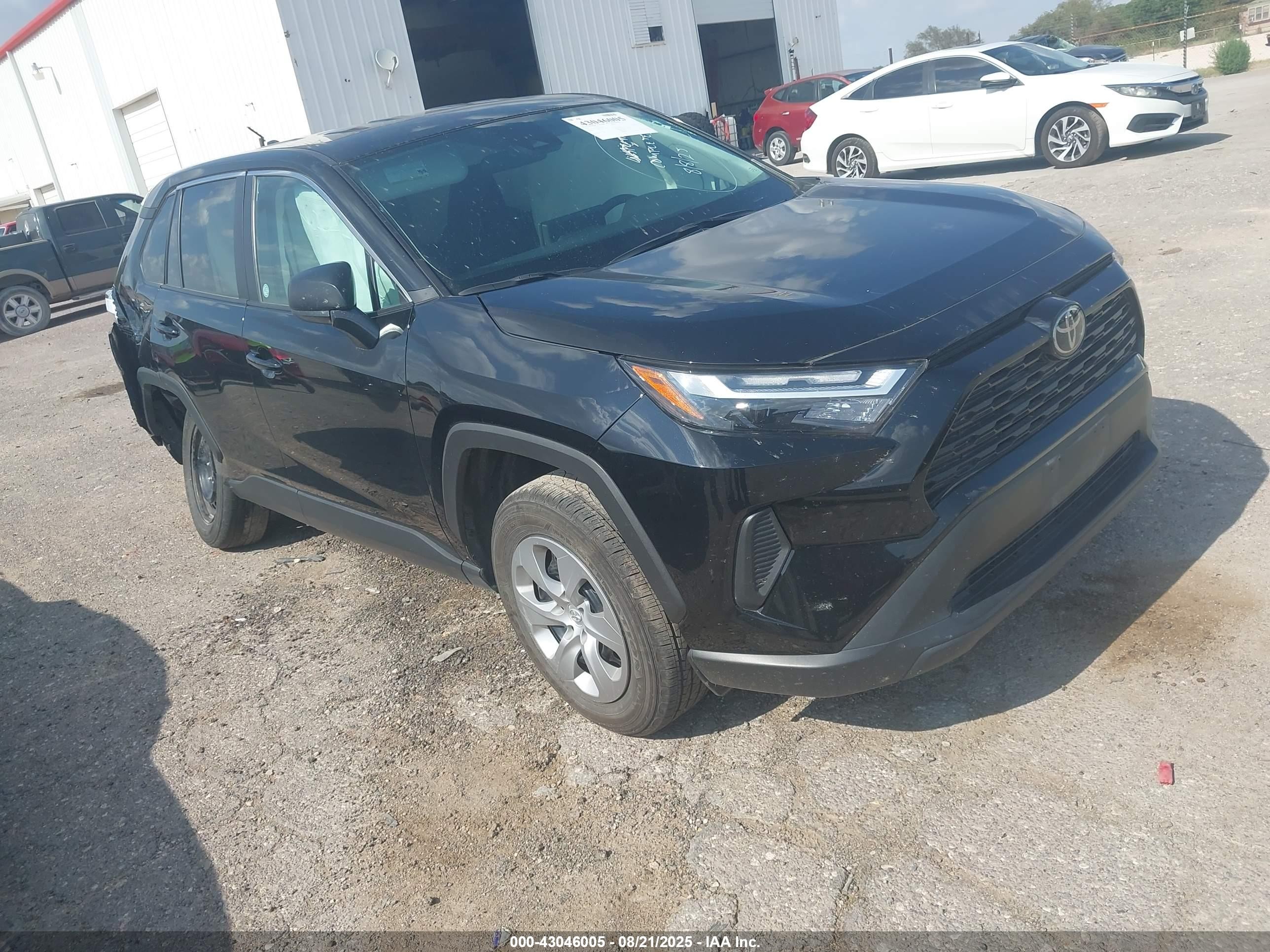 2024 Toyota Rav 4 VIN 2T3F1RFV5RW449066 IAAI salvage auction — Rear End, Clear (Colorado), sold $15,400 on 2025-09-04 (photo 1)
