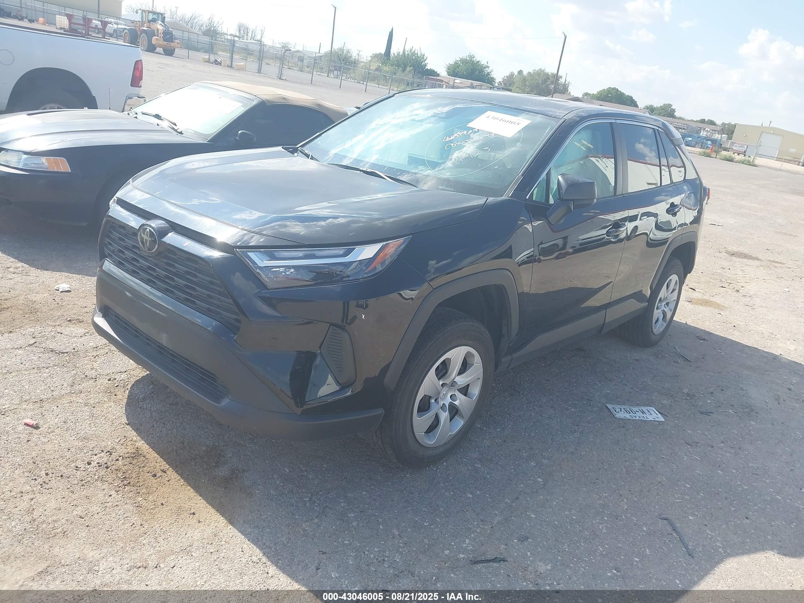2024 Toyota Rav 4 VIN 2T3F1RFV5RW449066 IAAI salvage auction — Rear End, Clear (Colorado), sold $15,400 on 2025-09-04 (photo 2)