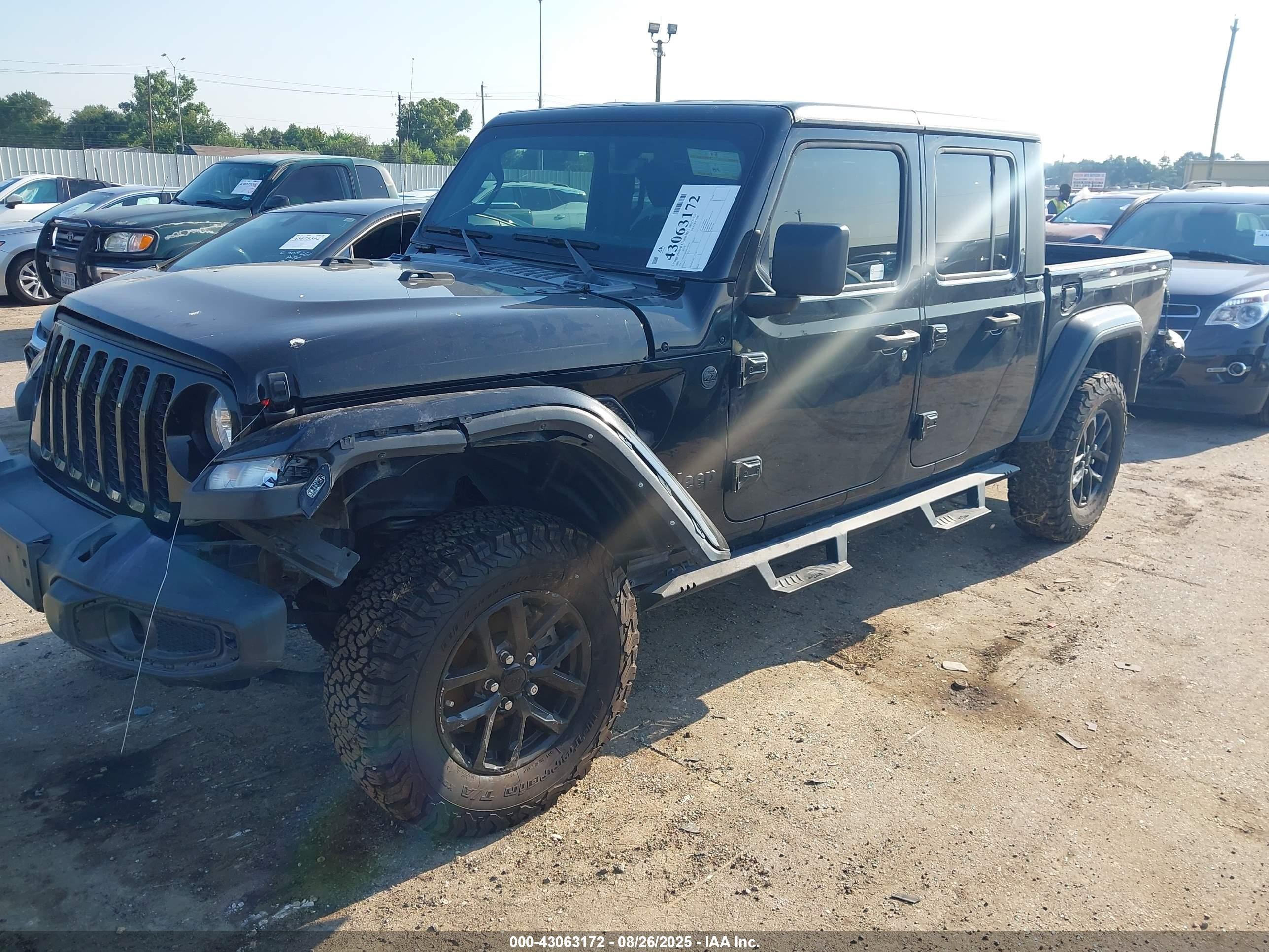 2022 Jeep Gladiator VIN 1C6HJTAG2NL140318 IAAI salvage auction — Front End, Original (Texas), sold $14,350 on 2025-11-05 (photo 2)