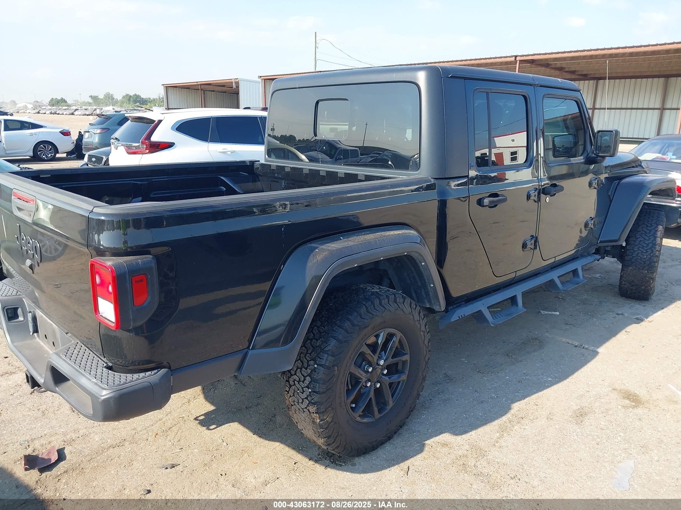 2022 Jeep Gladiator VIN 1C6HJTAG2NL140318 IAAI salvage auction — Front End, Original (Texas), sold $14,350 on 2025-11-05 (photo 4)