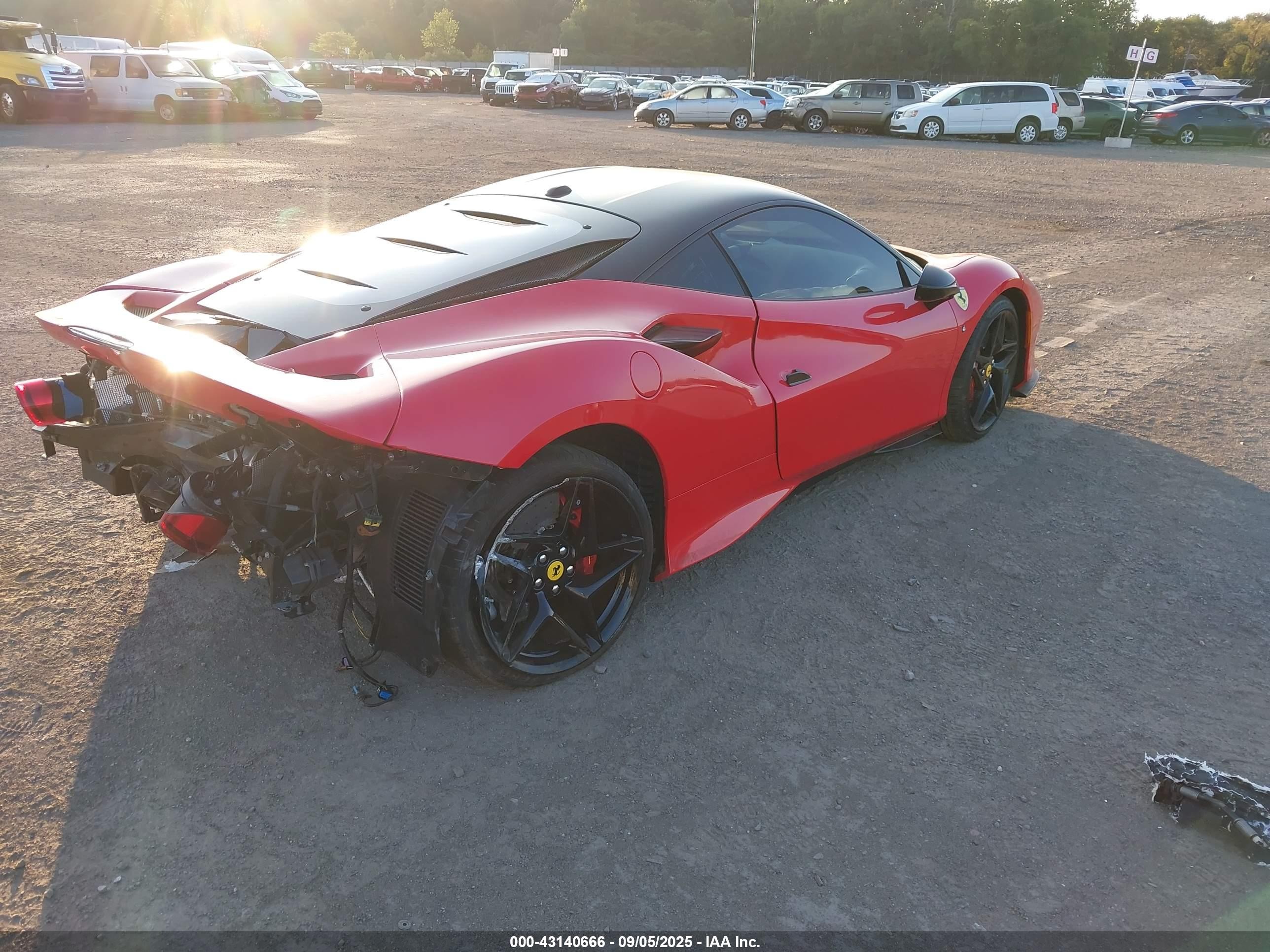2021 Ferrari F8 Tributo VIN ZFF92LLA0M0264687 IAAI salvage auction — Rear End, Salvage Title, sold $139,500 on 2024-11-20 (photo 4)