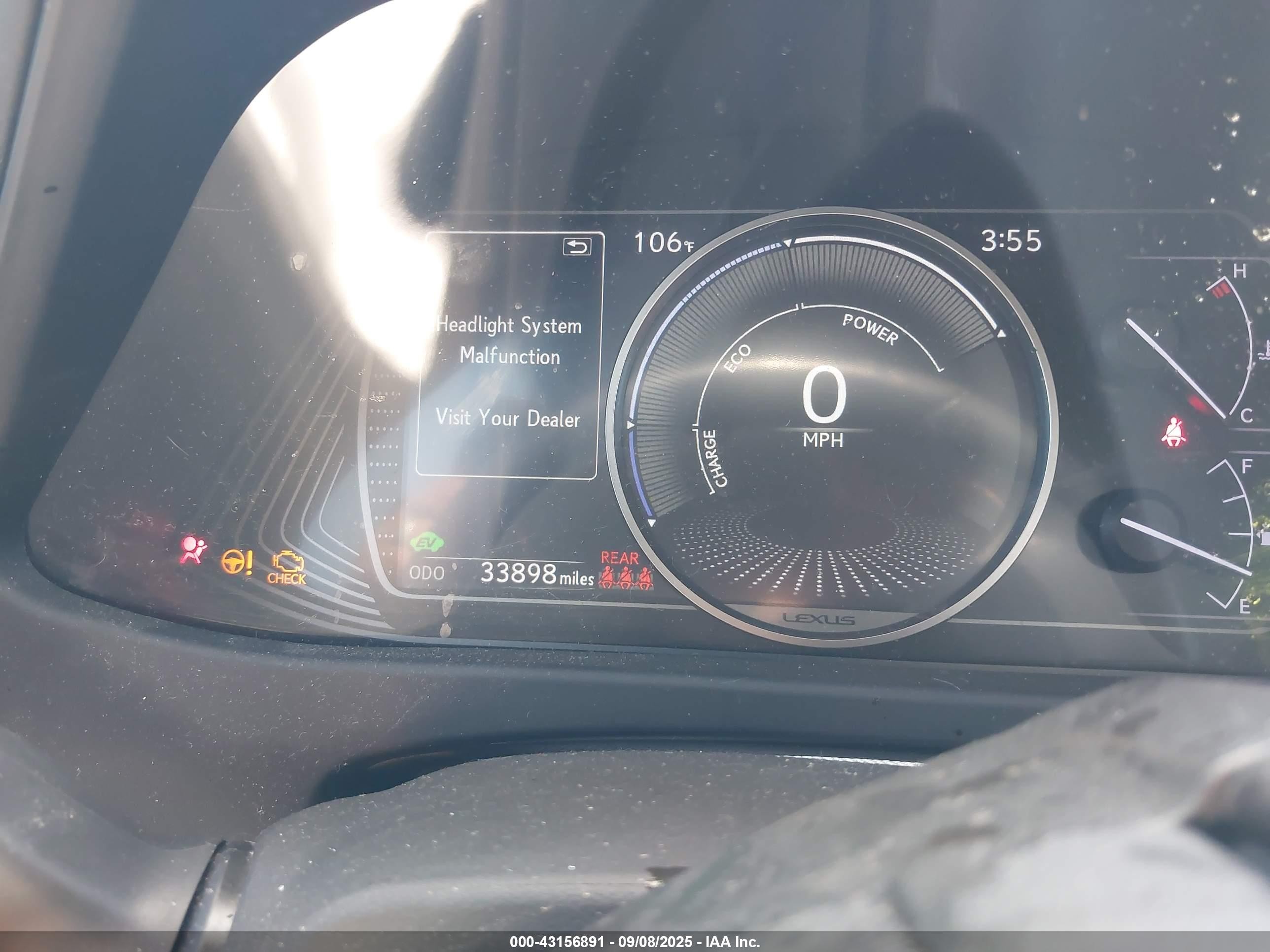 2019 Lexus Ux VIN JTHU9JBH1K2019419 IAAI salvage auction — Front End, Salvage (Texas), sold $5,400 on 2025-10-24 (photo 7)