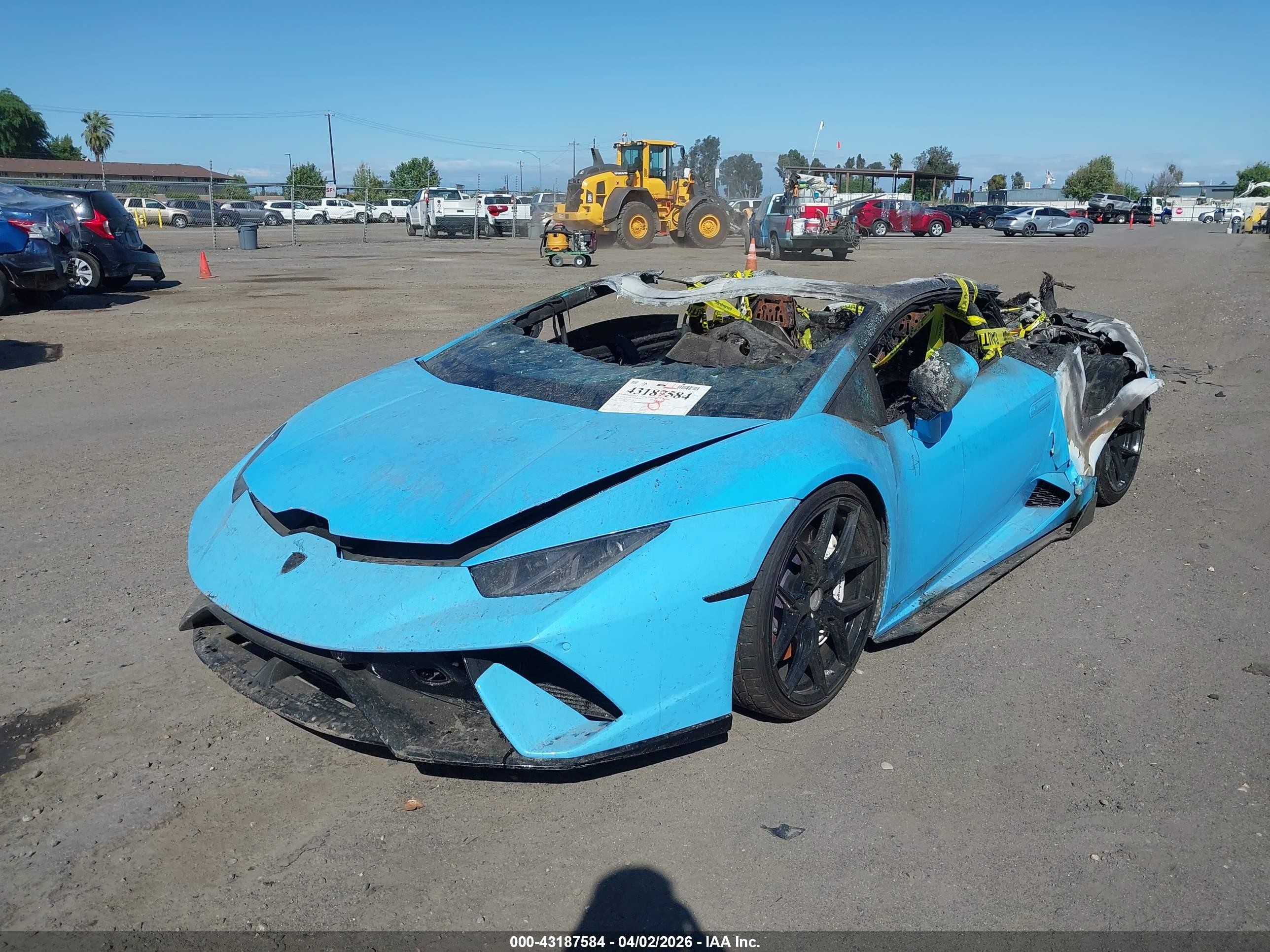 2017 Lamborghini Huracan VIN ZHWUC2ZF7HLA06751 IAAI salvage auction — Burn Engine, Non-Repairable (California), sold $38,150 on 2026-07-07 (photo 2)