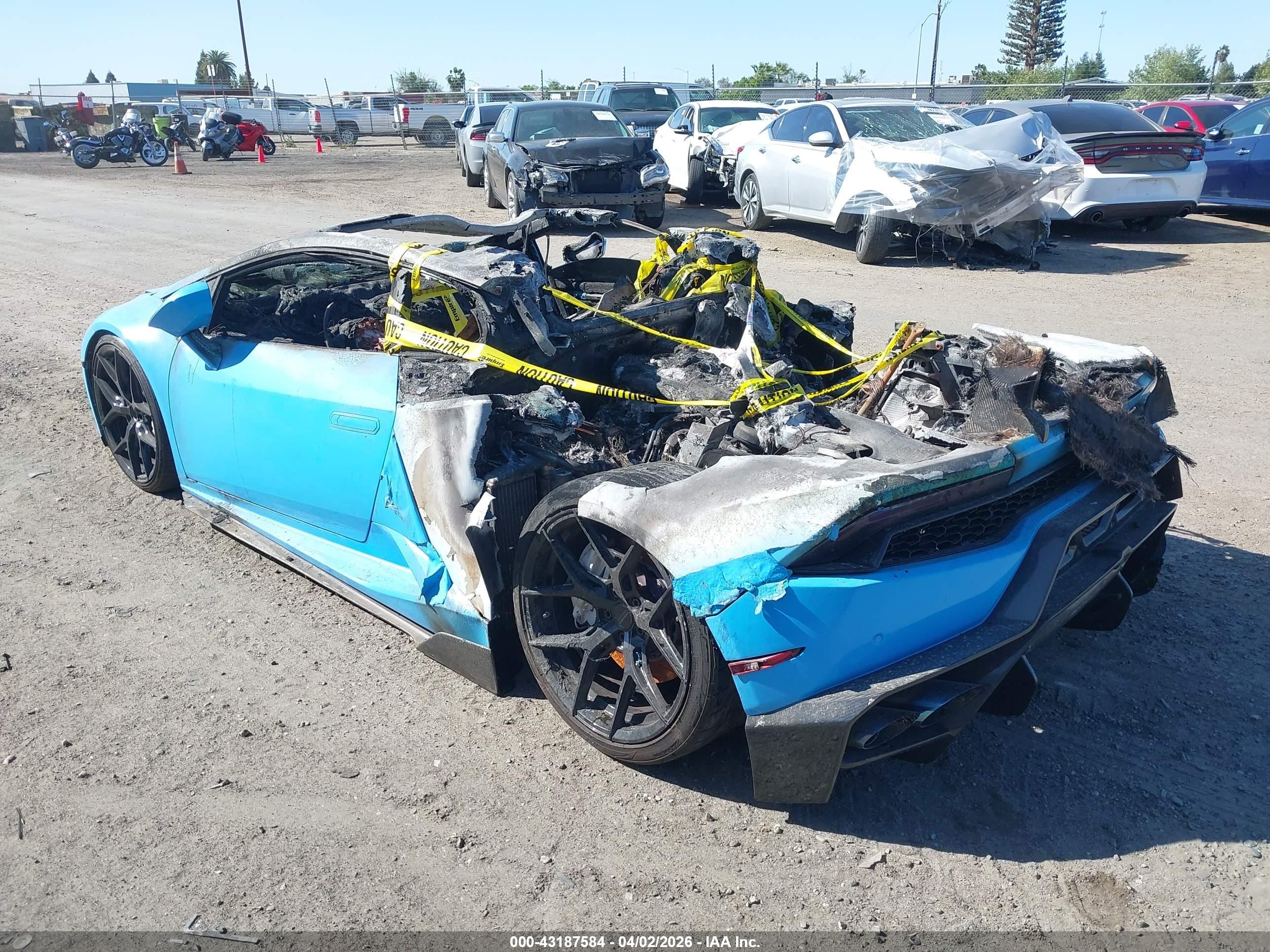2017 Lamborghini Huracan VIN ZHWUC2ZF7HLA06751 IAAI salvage auction — Burn Engine, Non-Repairable (California), sold $38,150 on 2026-07-07 (photo 3)