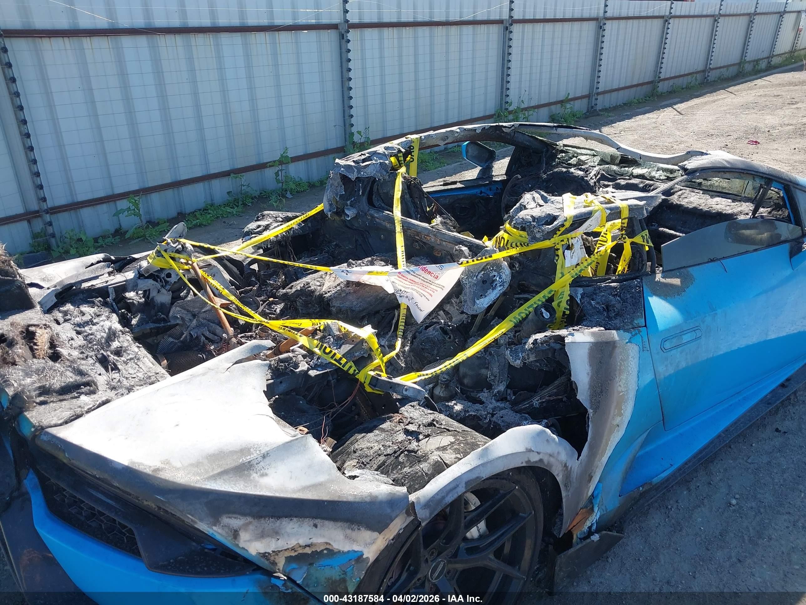 2017 Lamborghini Huracan VIN ZHWUC2ZF7HLA06751 IAAI salvage auction — Burn Engine, Non-Repairable (California), sold $38,150 on 2026-07-07 (photo 6)