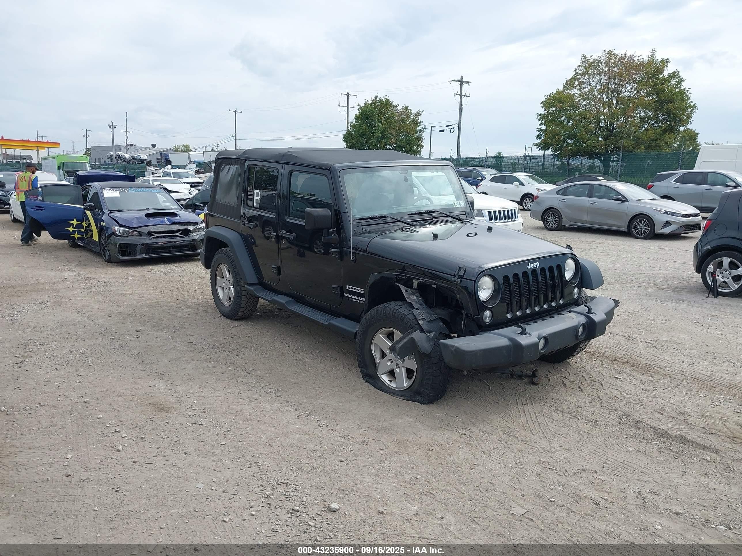2014 Jeep Wrangler Unlimited VIN 1C4HJWDG2EL311591 IAAI salvage auction — Front End, Salvage (Pennsylvania), sold $4,350 on 2025-10-17 (photo 1)
