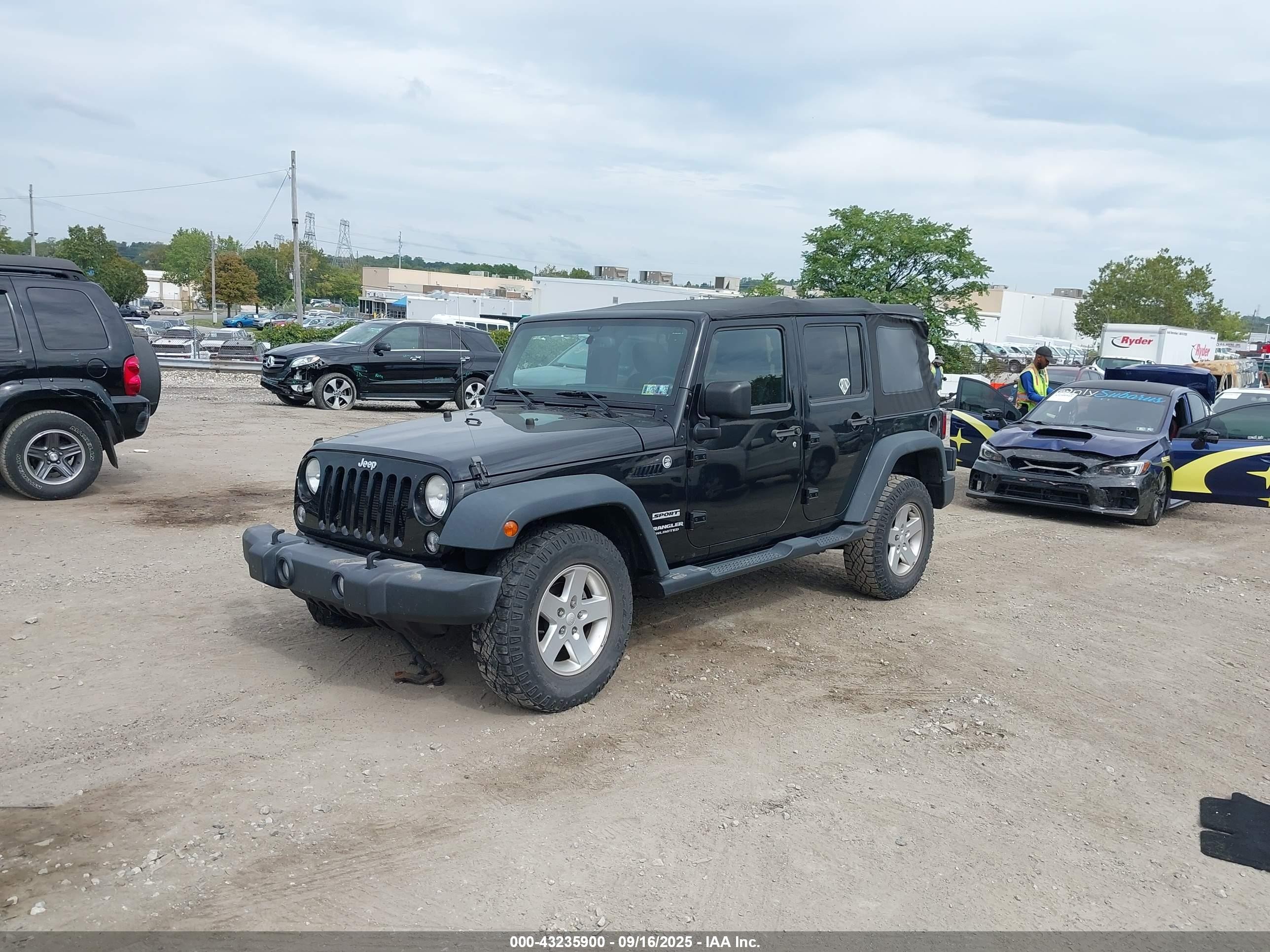 2014 Jeep Wrangler Unlimited VIN 1C4HJWDG2EL311591 IAAI salvage auction — Front End, Salvage (Pennsylvania), sold $4,350 on 2025-10-17 (photo 2)