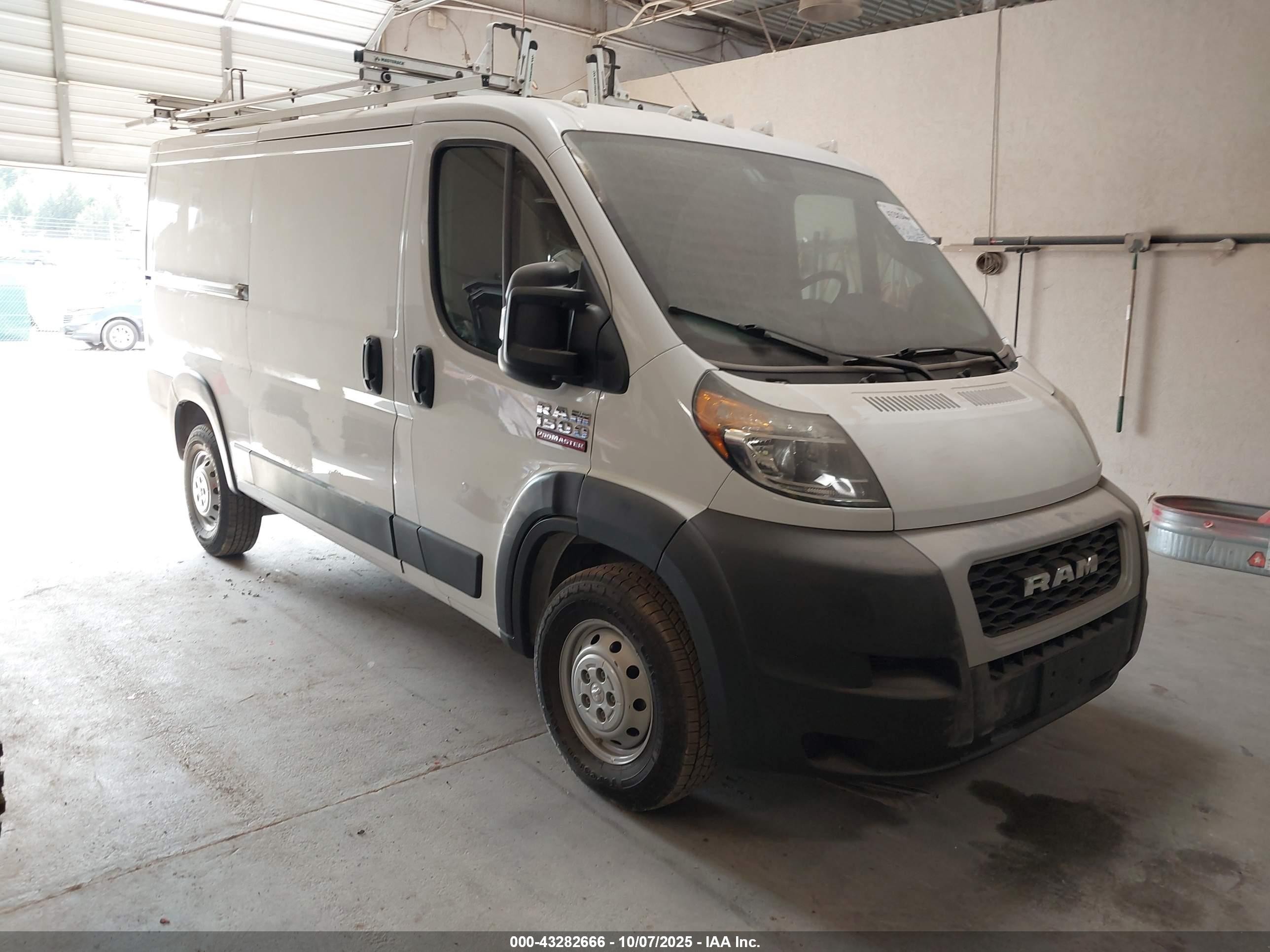 2020 Ram ProMaster 1500 VIN 3C6TRVAG5LE127258 — IAAI salvage auction photo