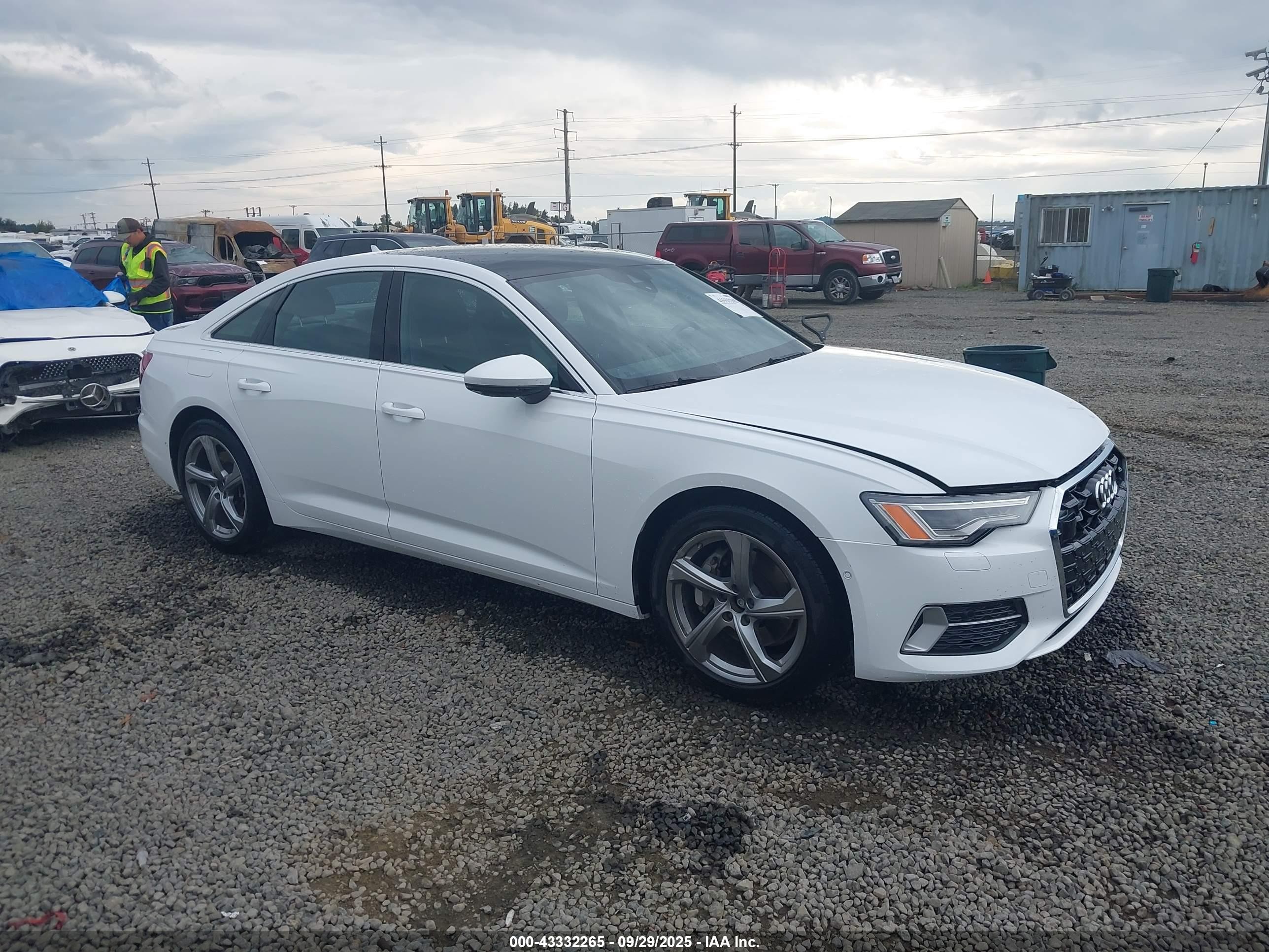 2024 Audi A6 VIN WAUE3BF28RN031835 IAAI salvage auction — Front End, Enterprise Vehicles Clear Only (Ohio), sold $21,600 on 2025-10-01 (photo 1)