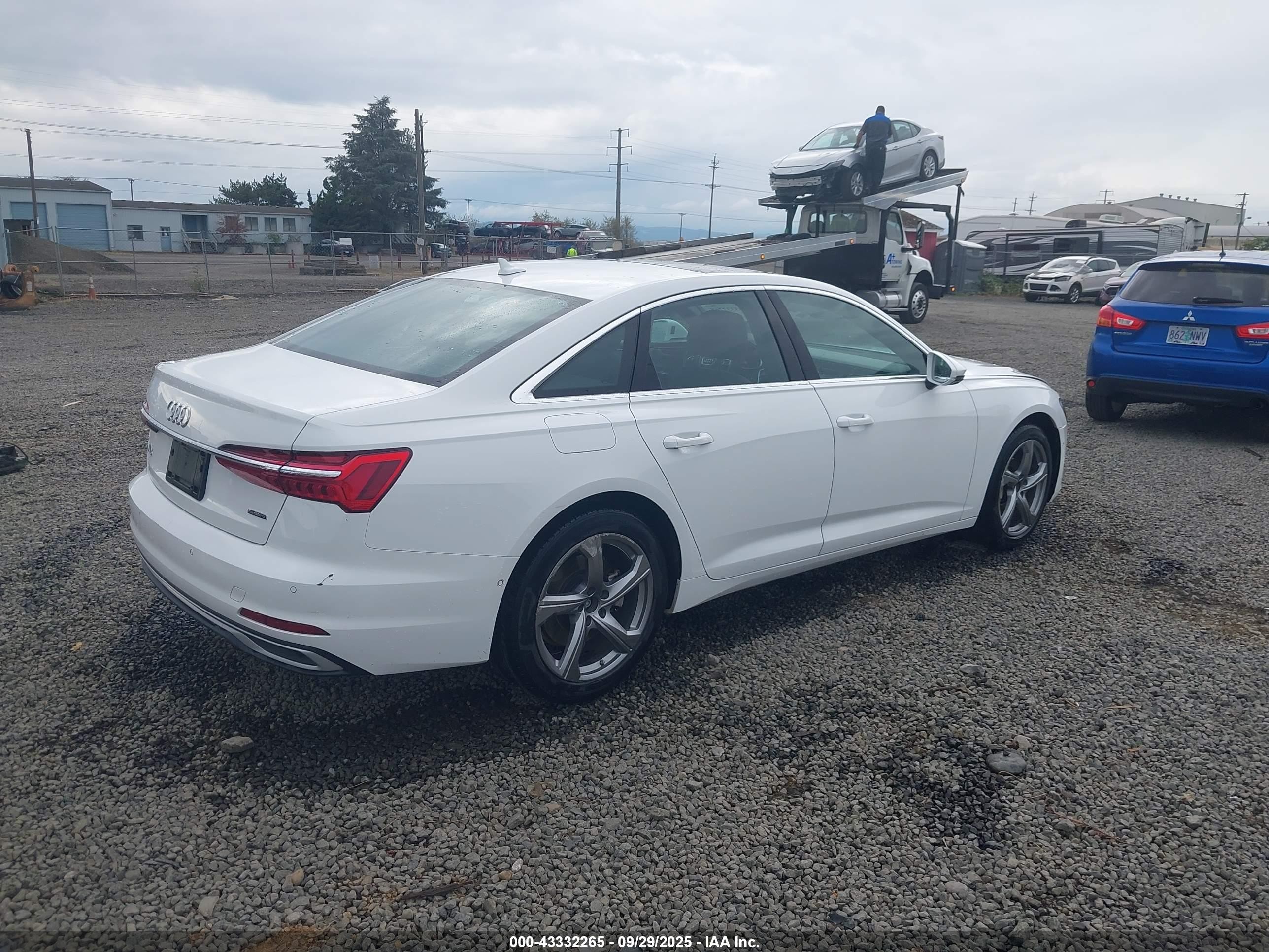 2024 Audi A6 VIN WAUE3BF28RN031835 IAAI salvage auction — Front End, Enterprise Vehicles Clear Only (Ohio), sold $21,600 on 2025-10-01 (photo 4)