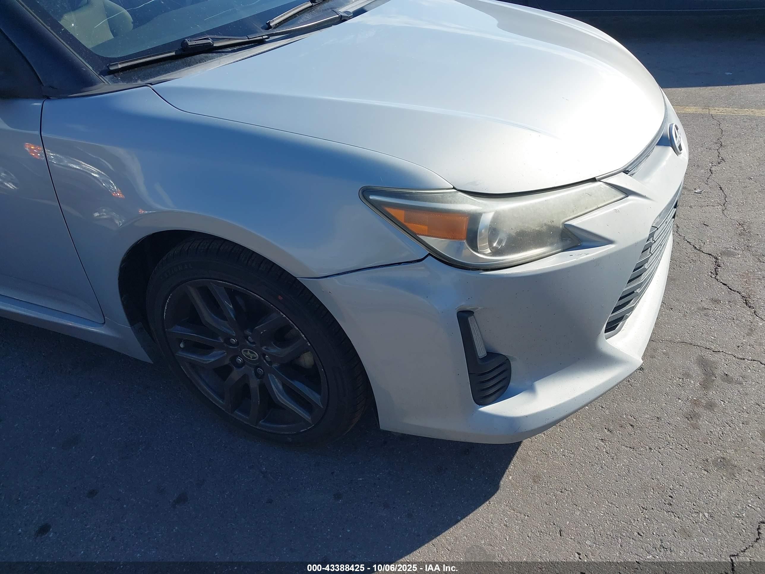 2014 Scion tC VIN JTKJF5C72E3069604 IAAI salvage auction — Side, Salvage (Utah), sold $1,625 on 2026-07-09 (photo 6)