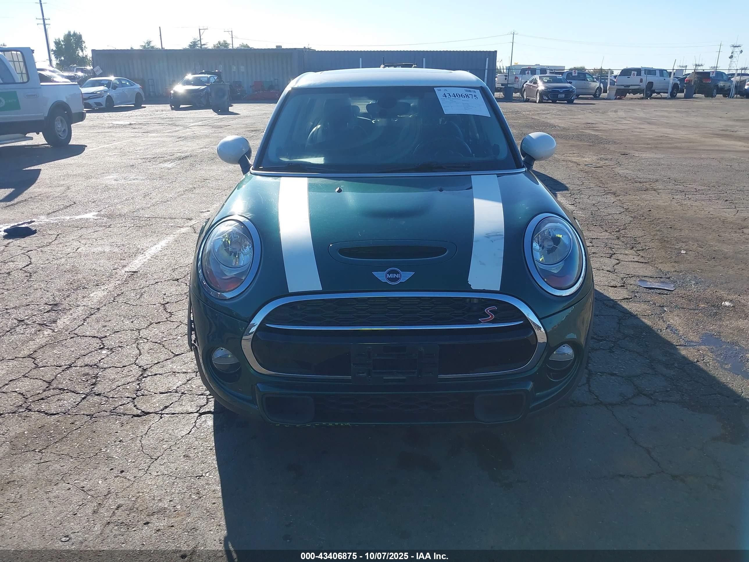 2018 Mini Cooper VIN WMWXU3C5XJ2F50808 IAAI salvage auction — Unknown, Salvage (California), sold $3,650 on 2025-11-19 (photo 6)