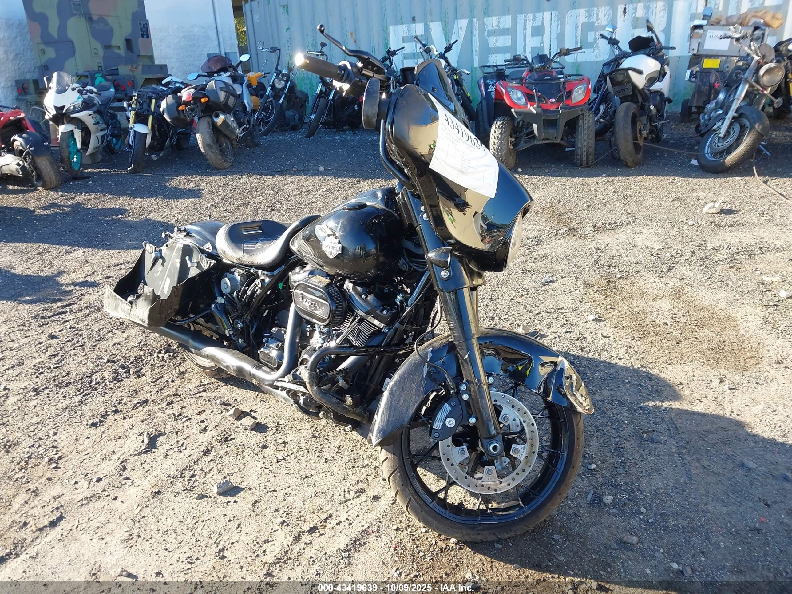 2022 Harley-Davidson FLHXS VIN 1HD1KRP18NB652344 — IAAI salvage auction photo