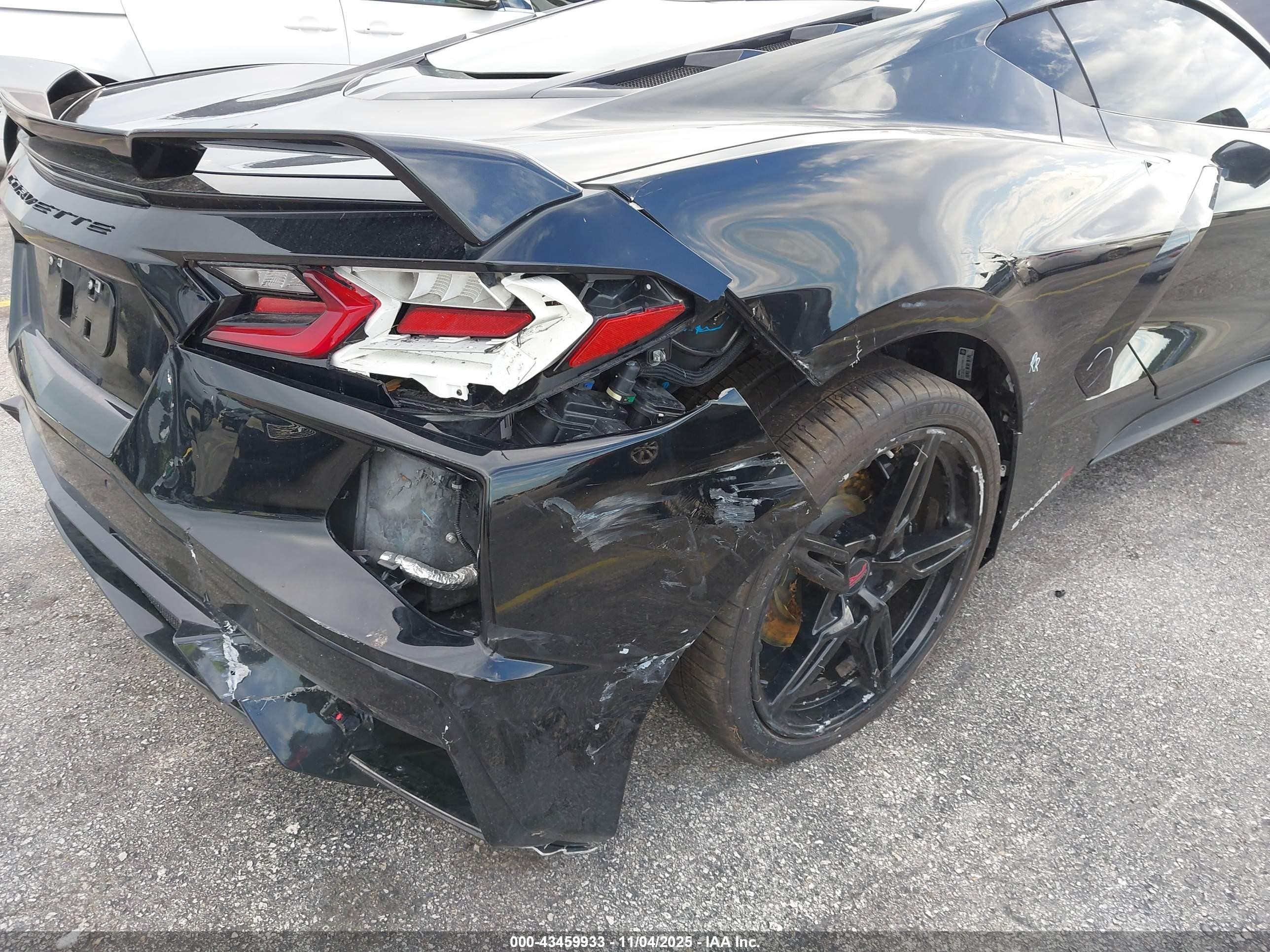 2024 Chevrolet Corvette Stingray VIN 1G1YA2D42R5109206 IAAI salvage auction — Rear End, Salvage (Arizona), sold $33,500 on 2026-07-08 (photo 6)