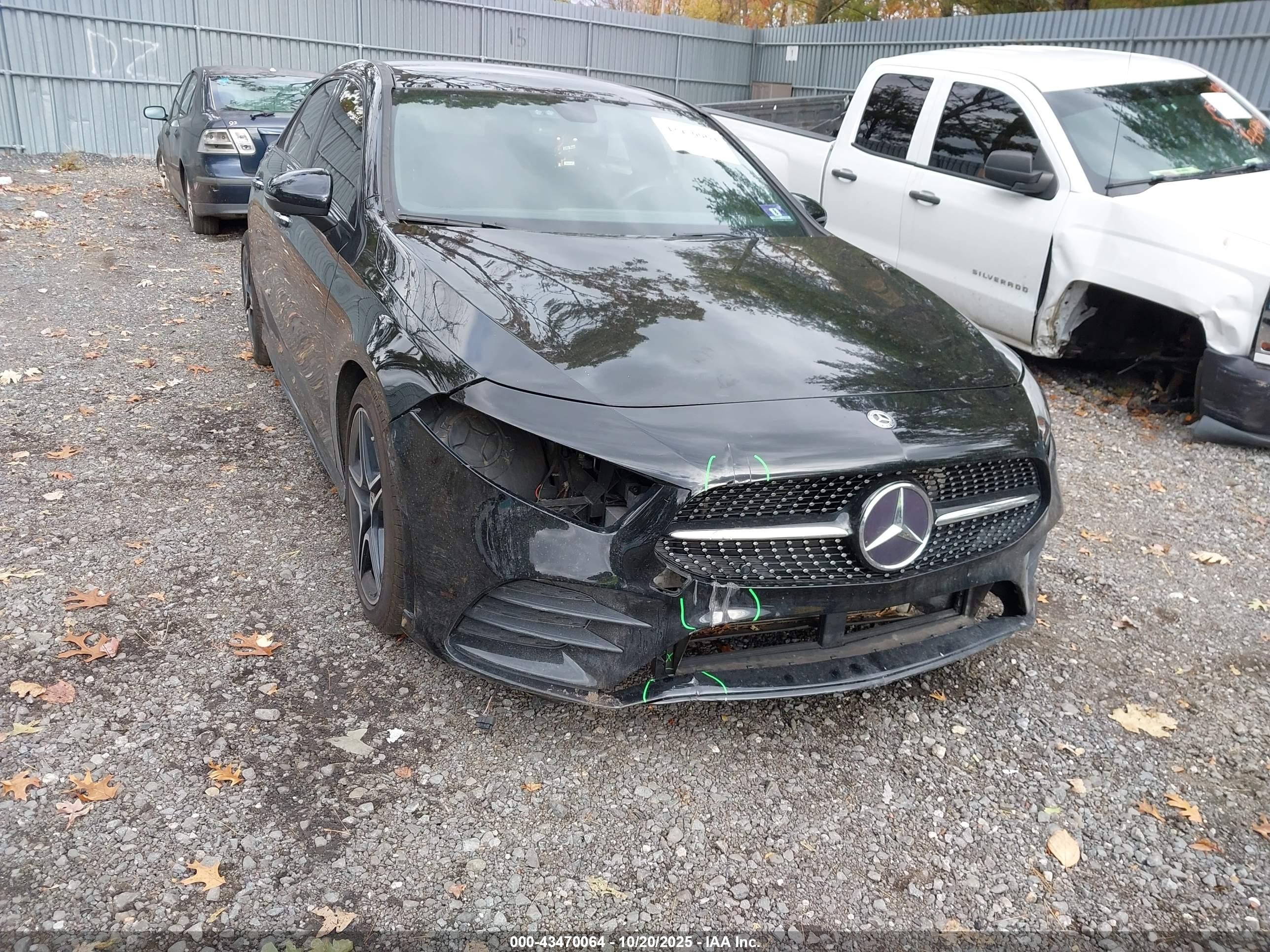 2019 Mercedes-Benz A-Class VIN WDD3G4FB6KW030330 — IAAI salvage auction photo