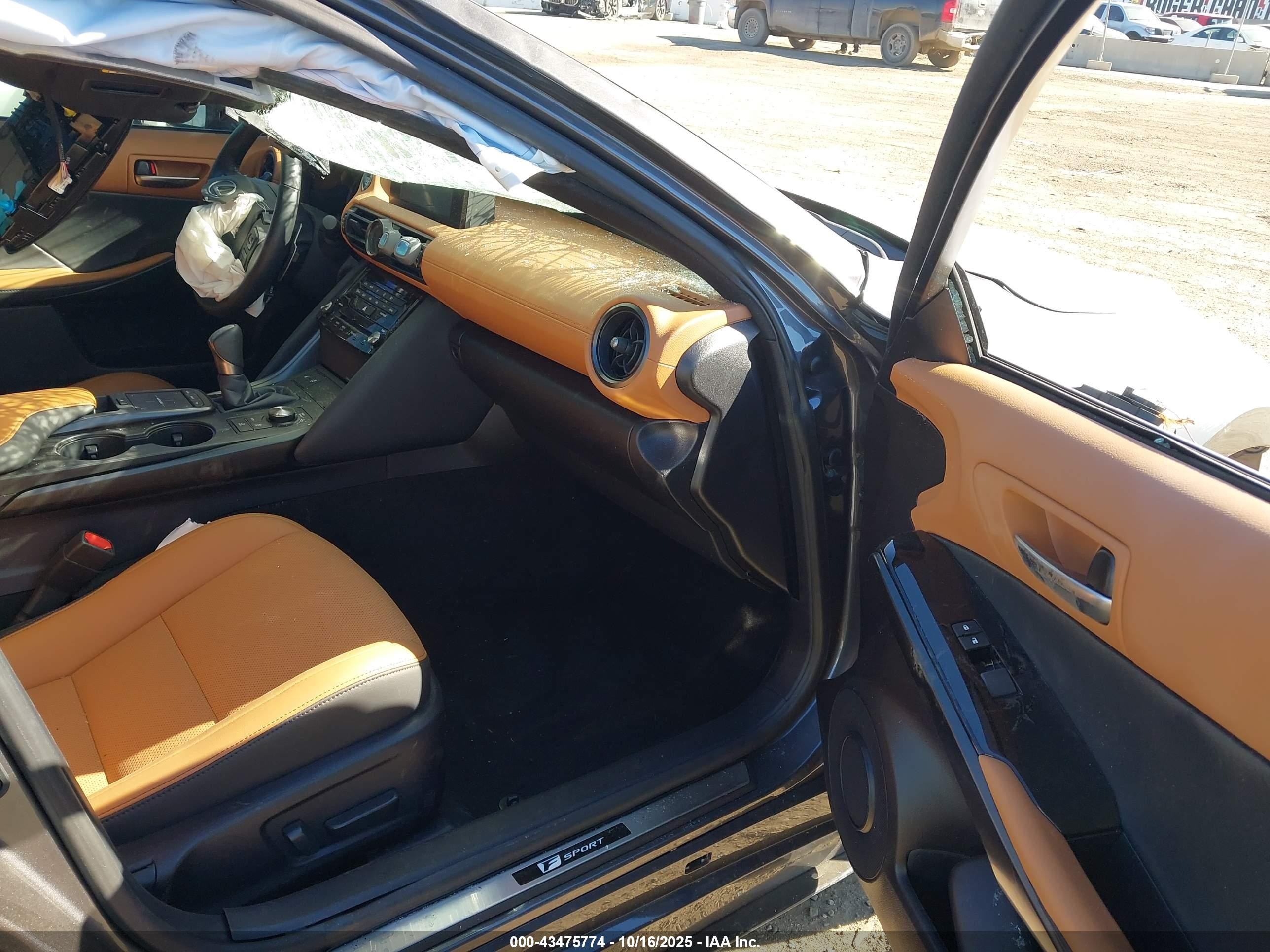 2025 Lexus Is VIN JTHBA1D20S5134521 IAAI salvage auction — Front & Rear, Salvage (California), sold $4,550 on 2026-02-04 (photo 5)