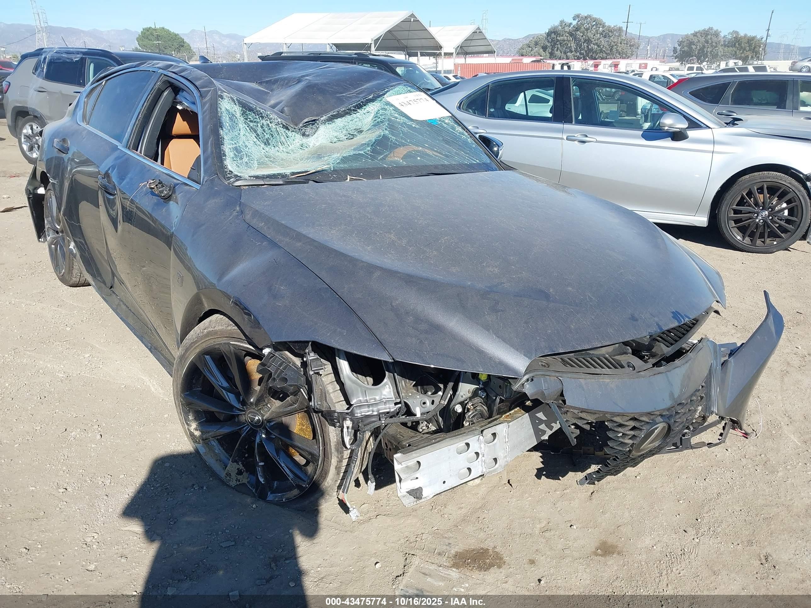 2025 Lexus Is VIN JTHBA1D20S5134521 IAAI salvage auction — Front & Rear, Salvage (California), sold $4,550 on 2026-02-04 (photo 6)