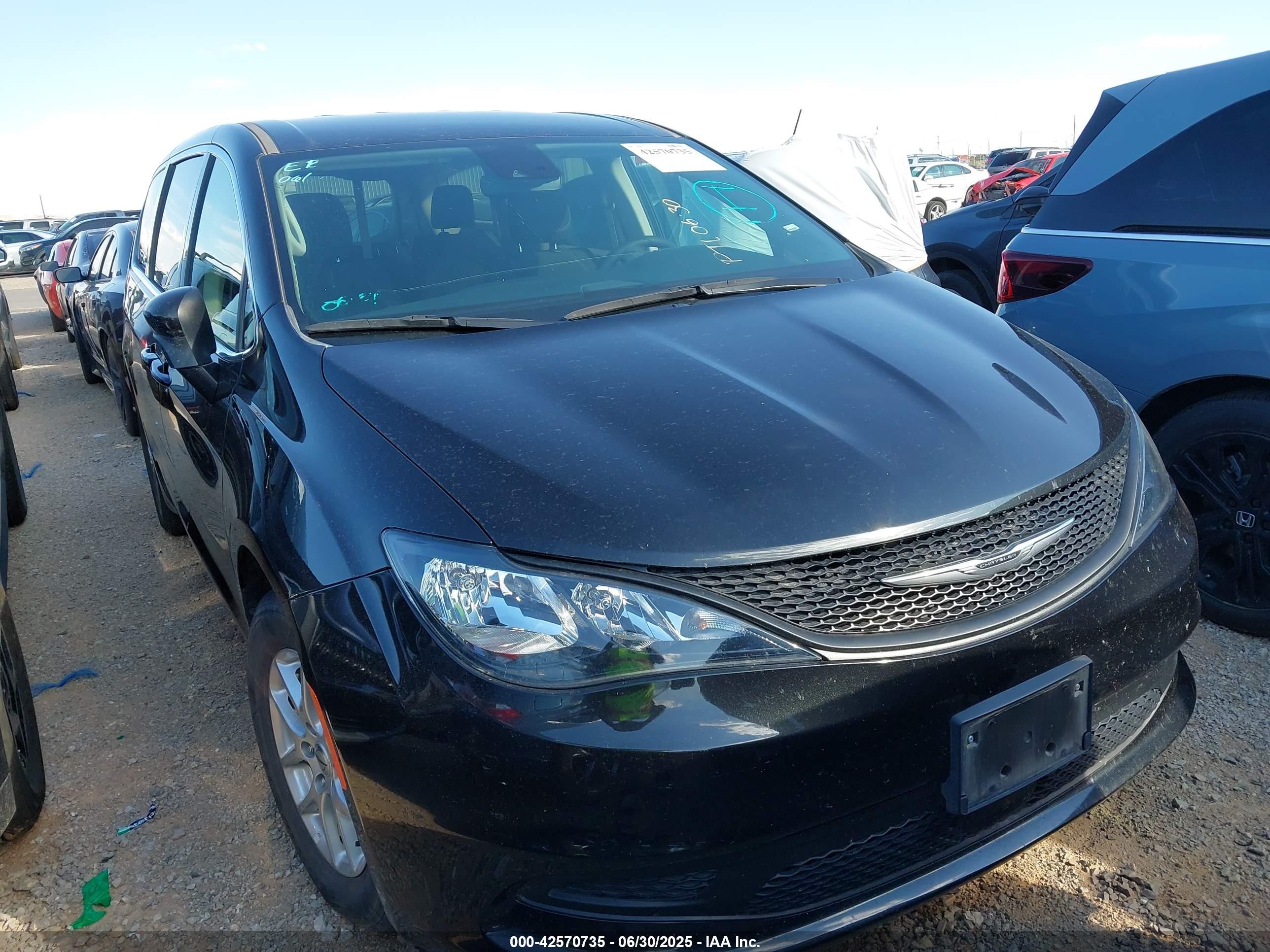 2023 Chrysler Voyager VIN 2C4RC1CG0PR566432 — IAAI salvage auction photo
